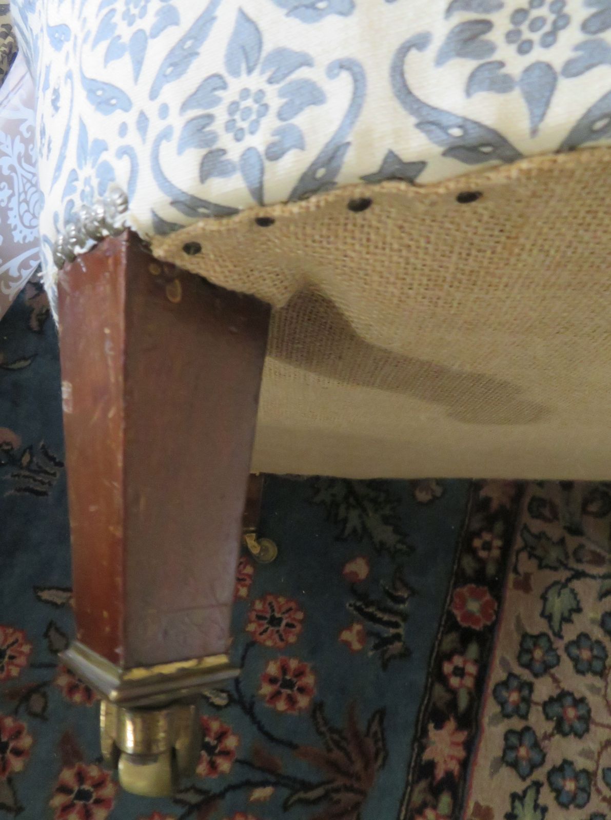 5995.0 Howard And Sons Club Easy Armchair. photo