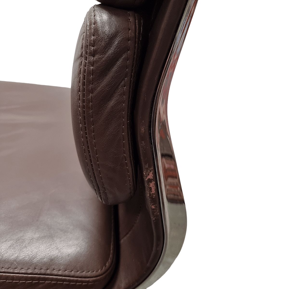 Ea206 Soft Pad Chair By Charles And Ray Eames For Herman Miller Vitra, 1970/80s photo vinterior