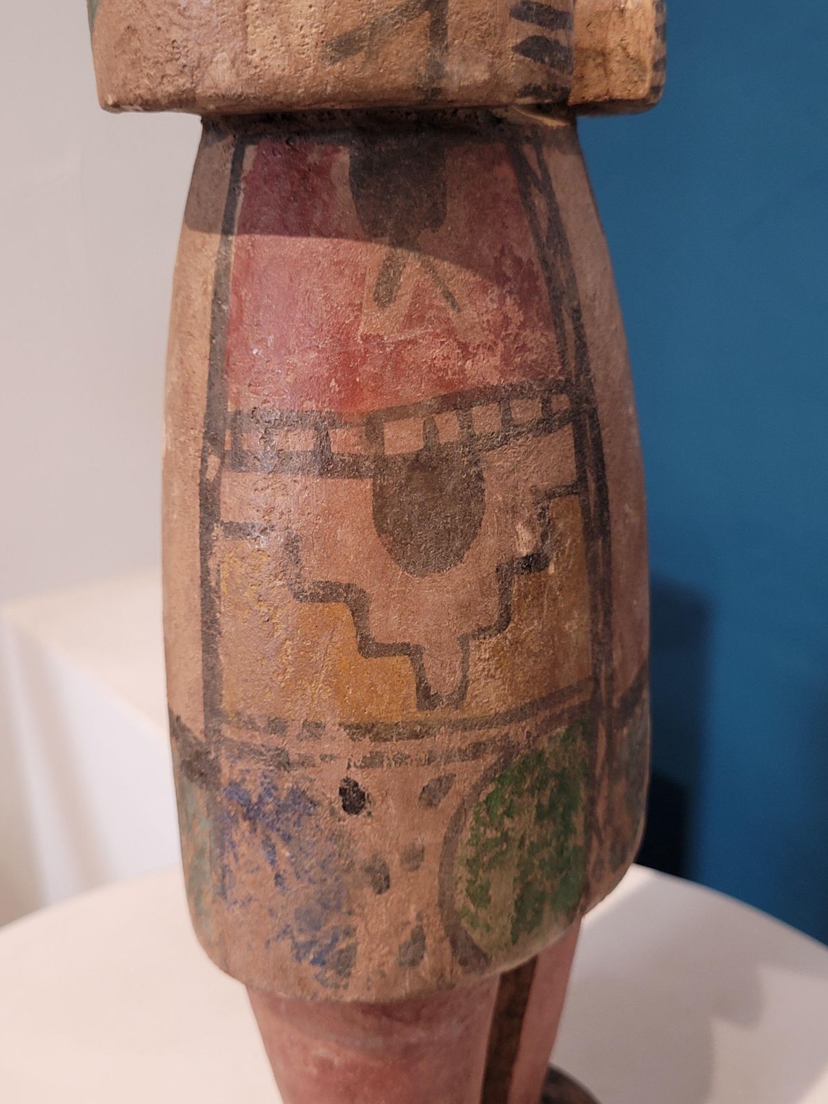 photo vintage Hopi Katsina Doll By Hopi Tribesmen,