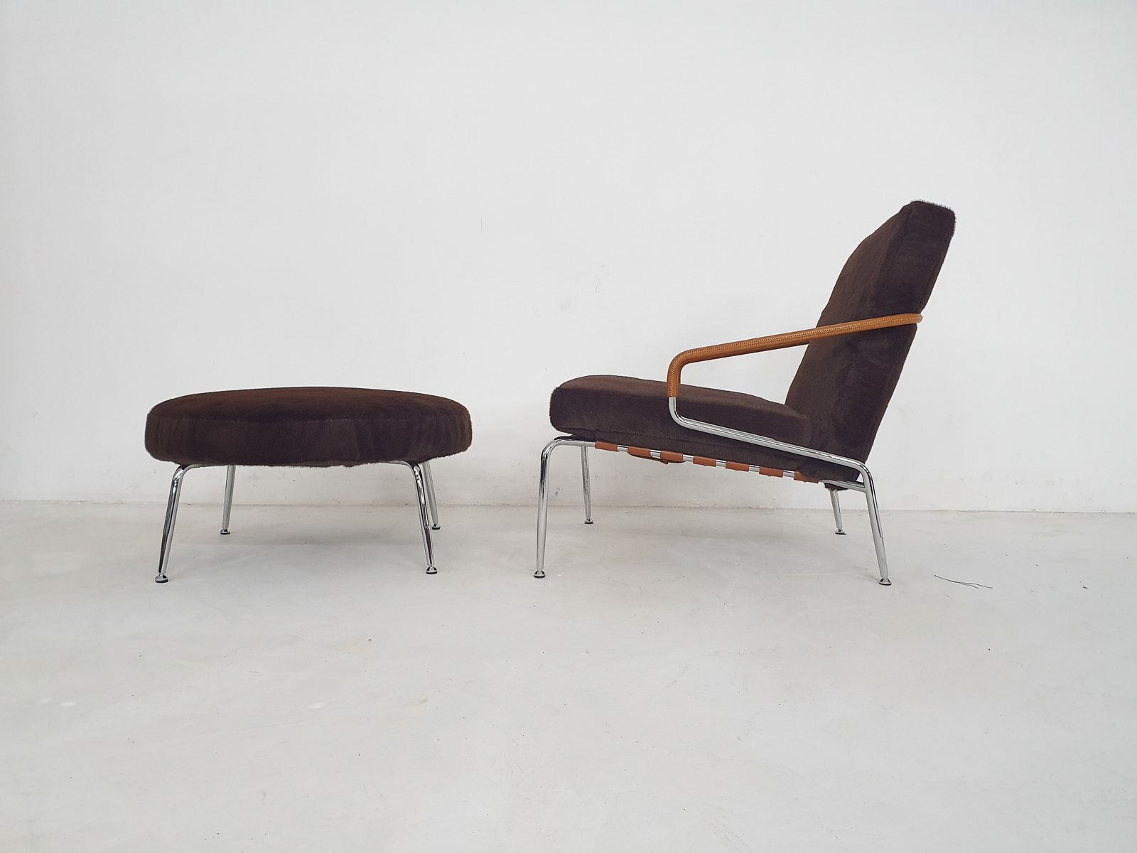 Rodolfo Dordoni For Minotti "Berman" Lounge Chair And Ottoman, Italy photo Furniture