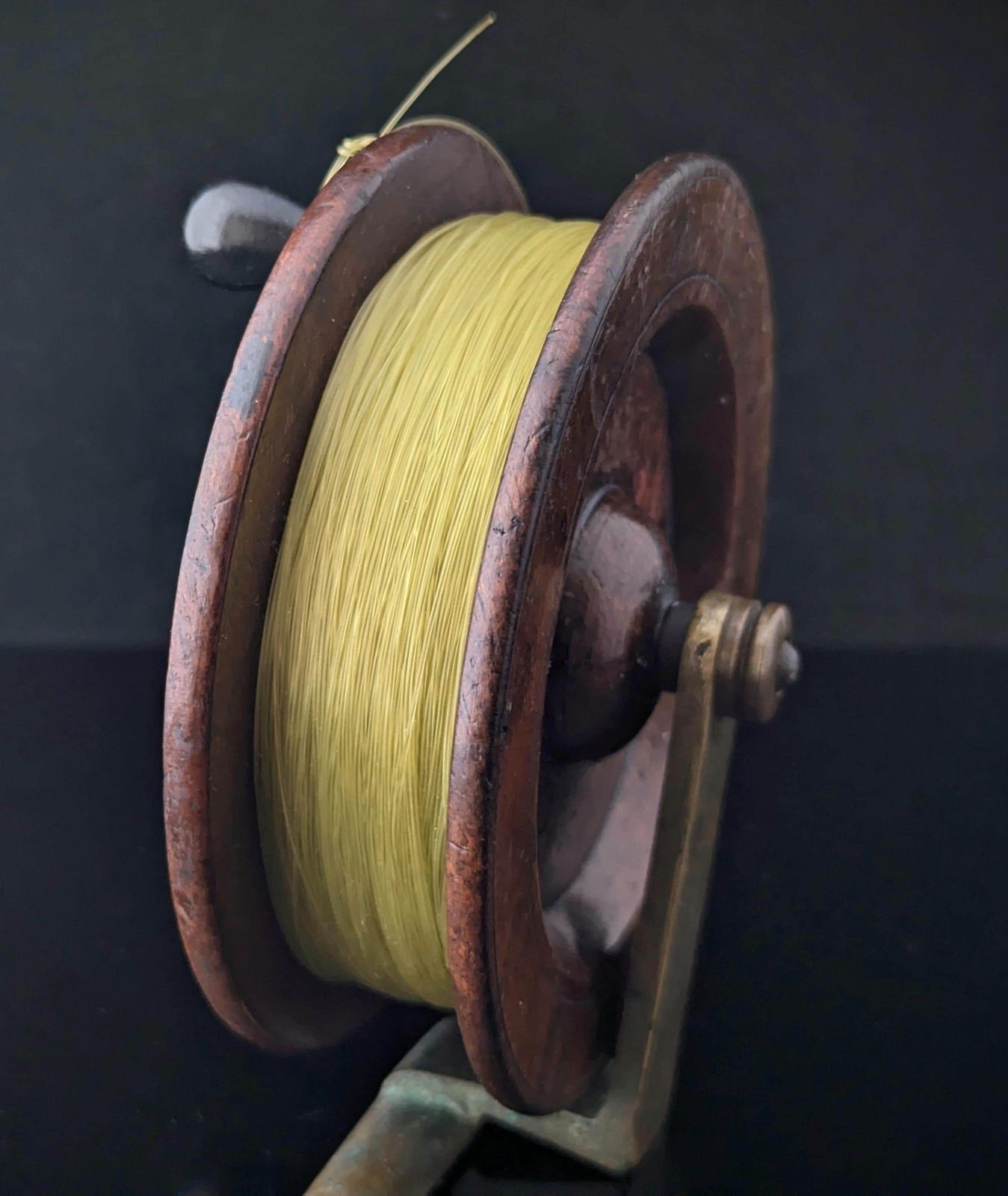 Large Antique Nottingham Style Fishing Reel, Walnut And Brass photo 249.0