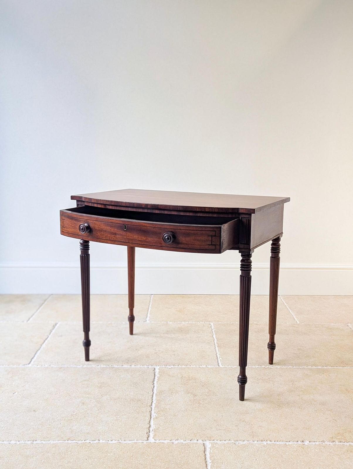 Antique Early 19th Century Mahogany Bow Front Writing Table photo vinterior