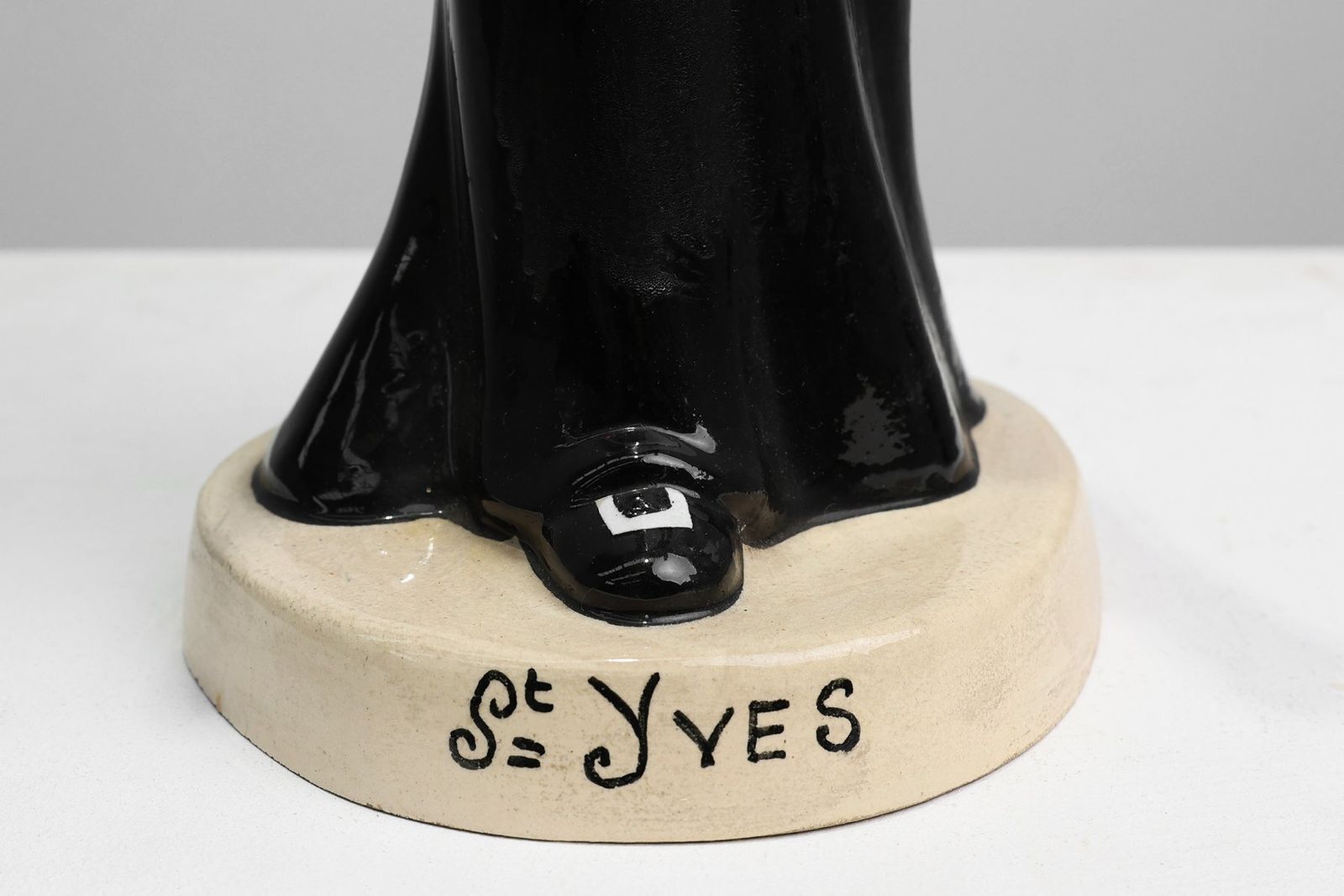 St. Yves Earthenware Statue By Jos Kervella For Henriot Quimper, France, 1947 photo Art