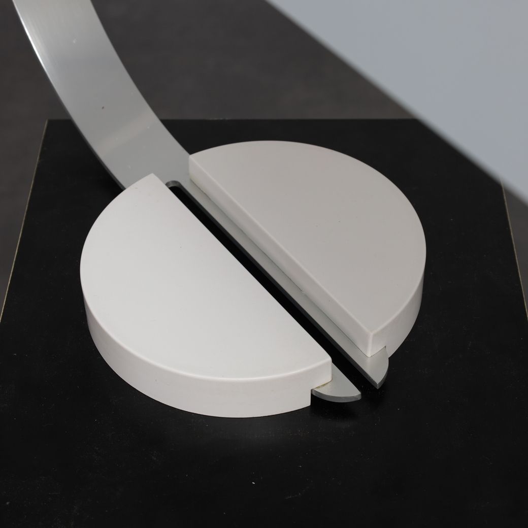 Table / Desk Lamp By Paolo Caliari For Linea T, Italy, 1970s photo vinterior