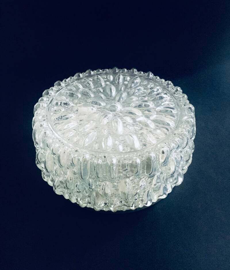 Ronde Glazen Wandlamp Van Helena Tynell Voor Glashutte Limburg, Jaren 1960 photo Verlichting