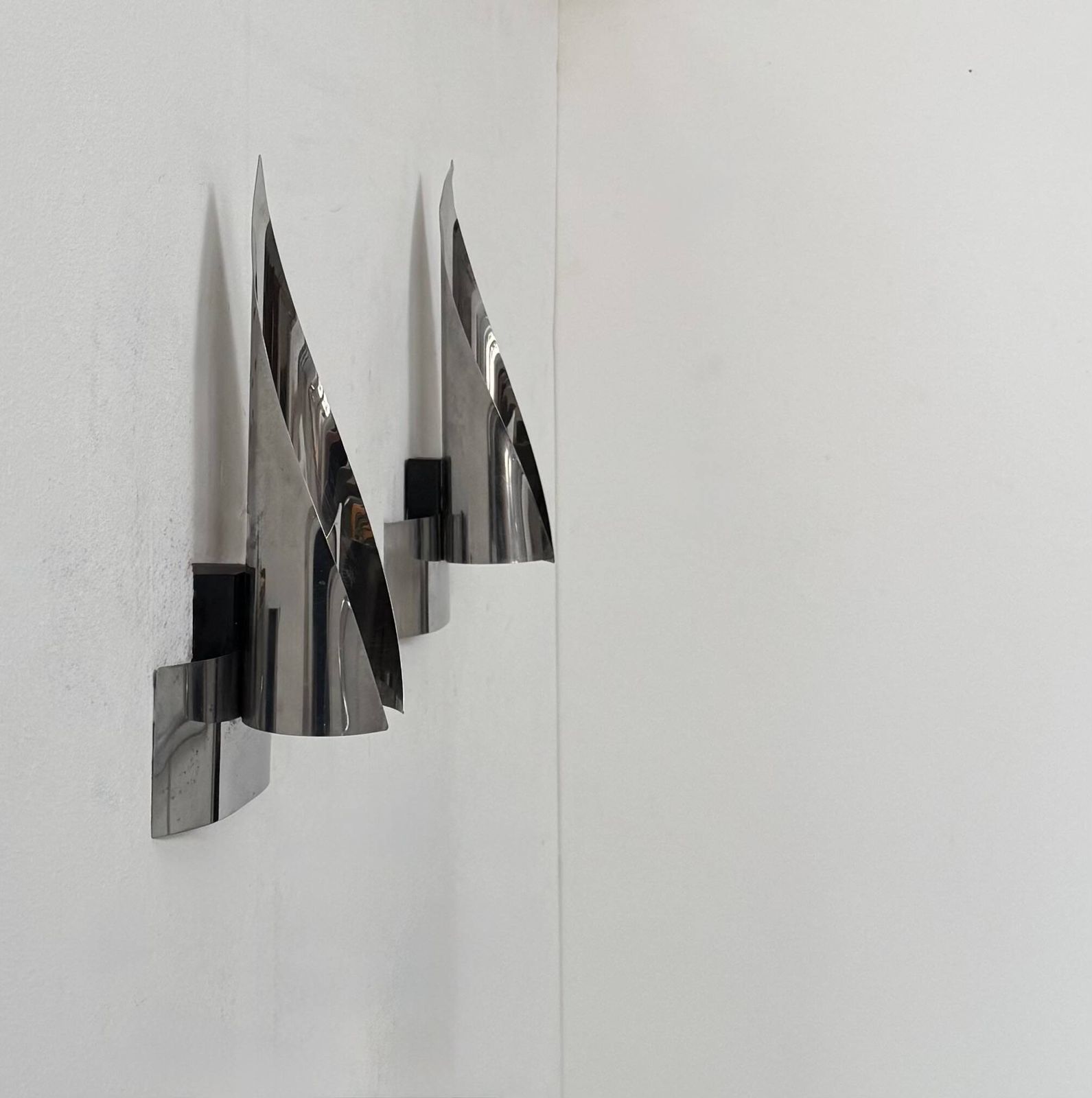 Page 1 Of 6 Pair Of Vintage Wall Lights, Chrome Metal, France, 1970. photo 343.0