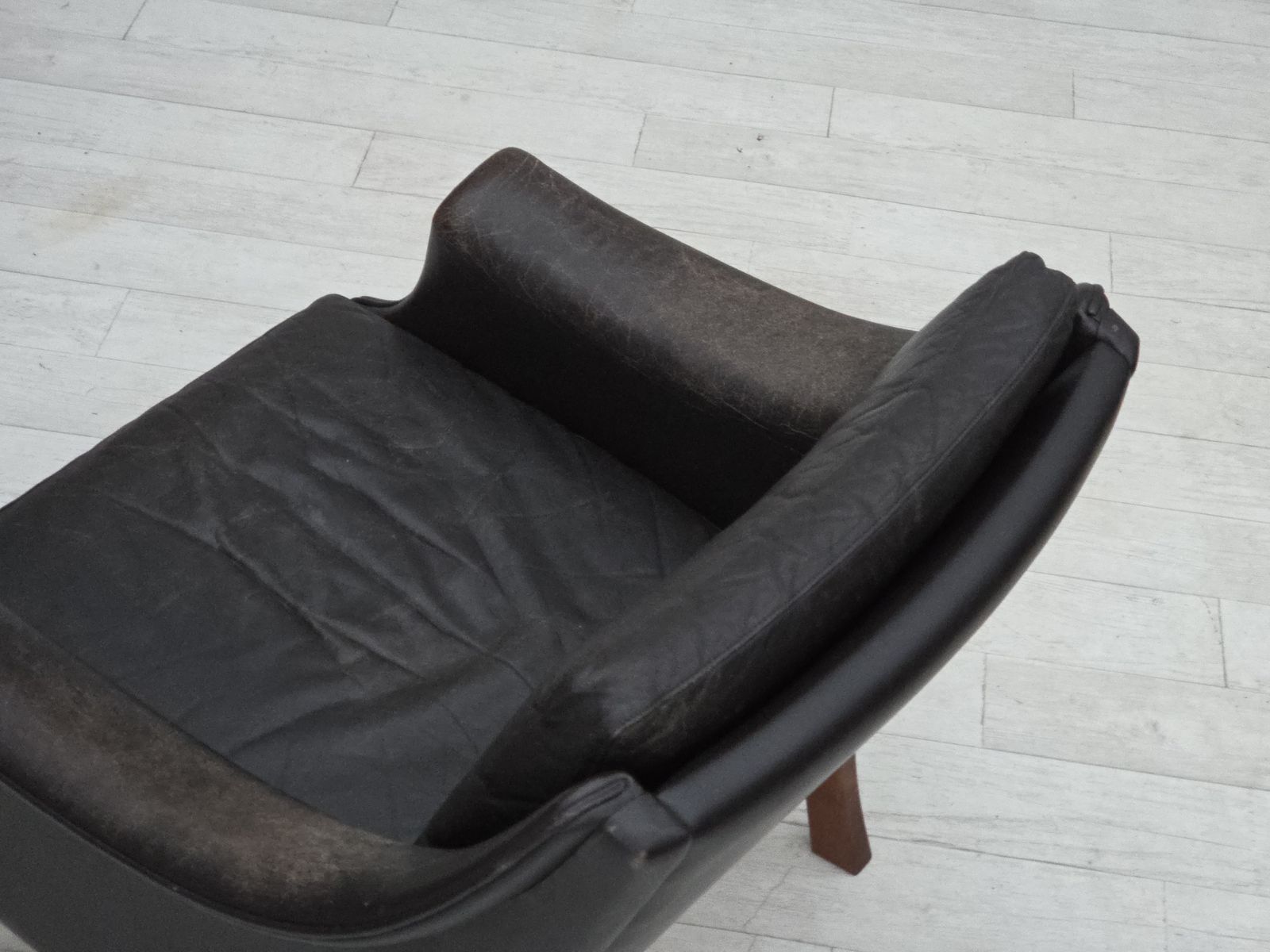 1970s, Danish Design By Aage Christensen, Armchair, Model “Monark“, Leather, Teak Wood. photo Furniture