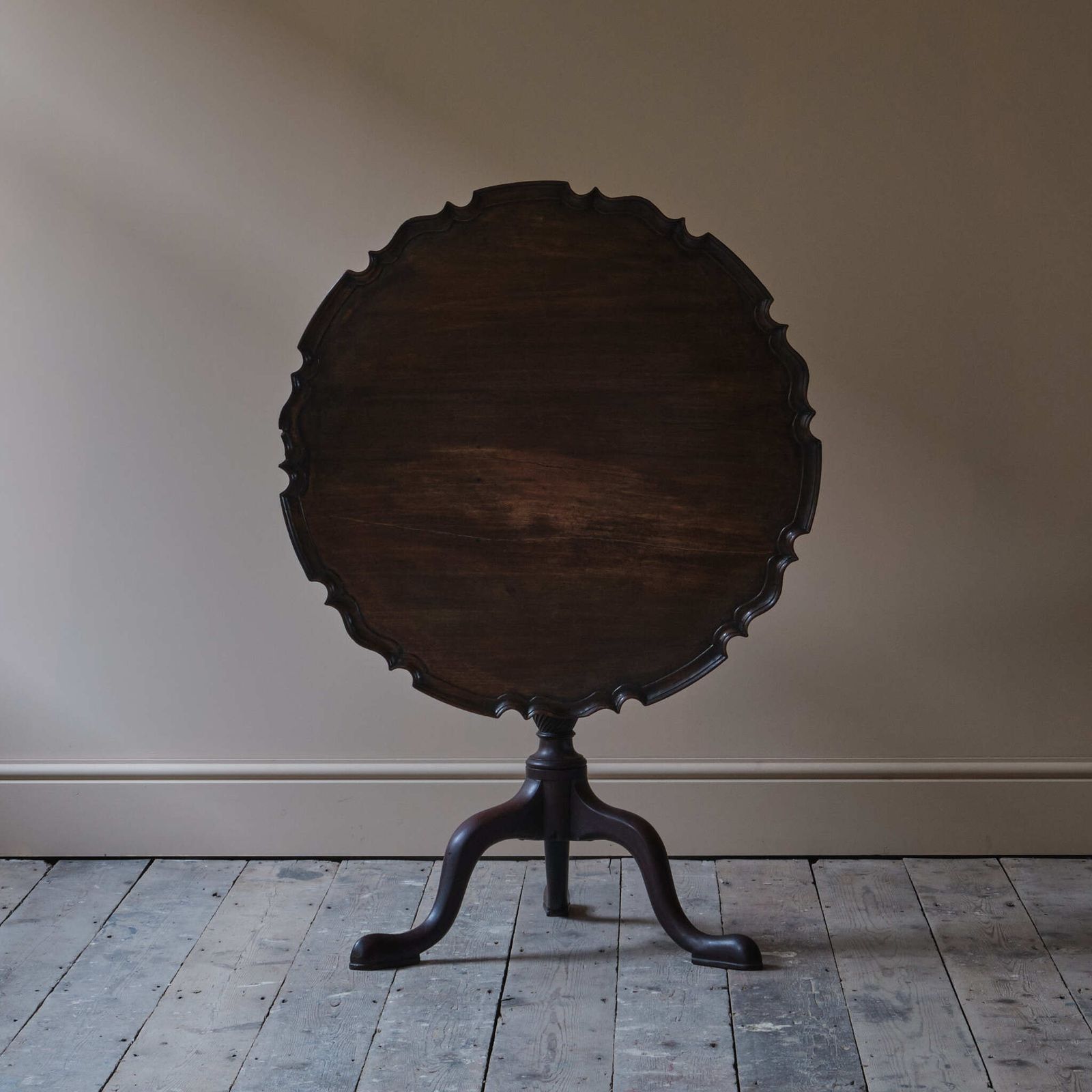 George III Pie Crust Tilt Top Tripod Table photo for sale