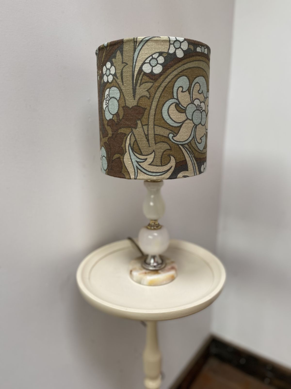 Original 1930s Vintage Fabric: Brown Floral Lampshade & Onyx Base photo buy