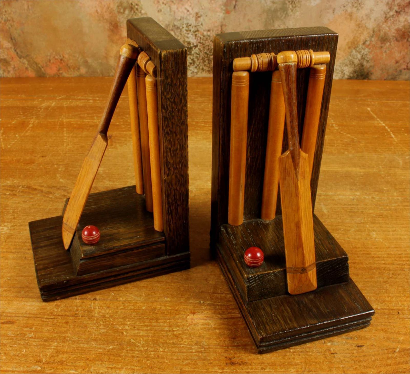 photo vinterior Antique Wooden Pair Of Bat & Ball Cricket Bookends. Thornton Smith Co.