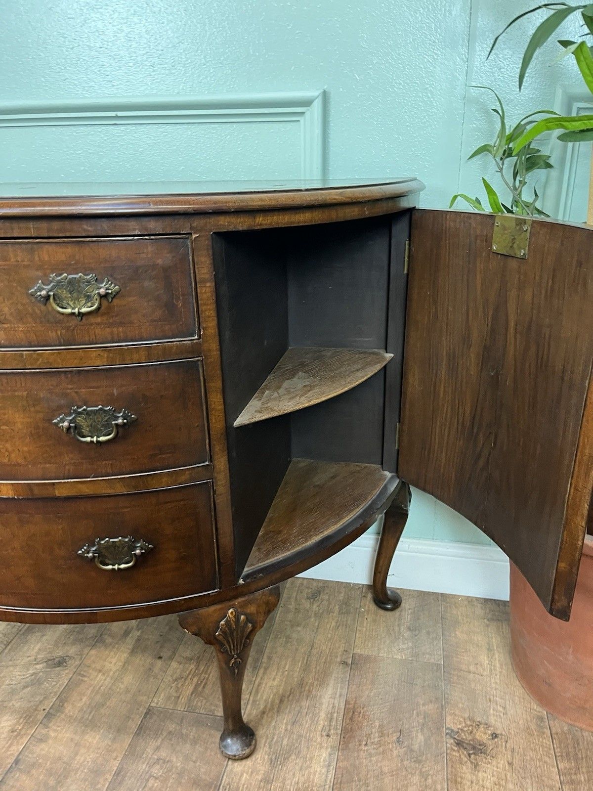 photo furniture Burr Walnut Antique Queen Anne Style Cabriole Leg Commode, Chest Of Drawers