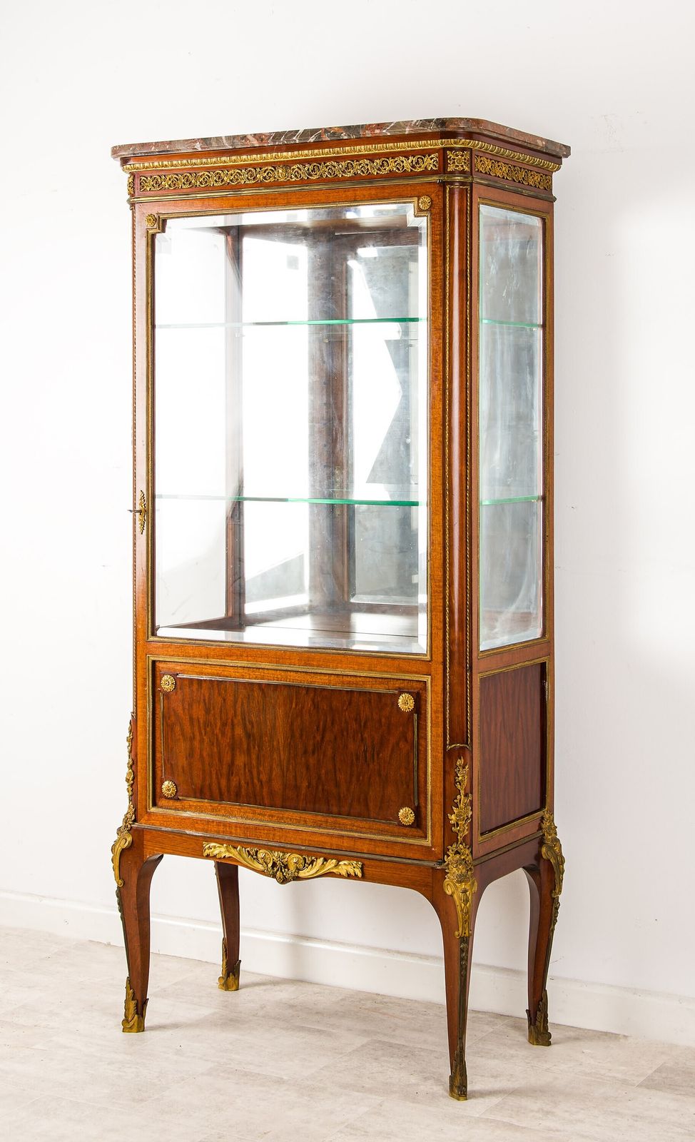 Late 19th Century French Mahogany Vitrine Cabinet Attributed To Paul Sormani photo vinterior