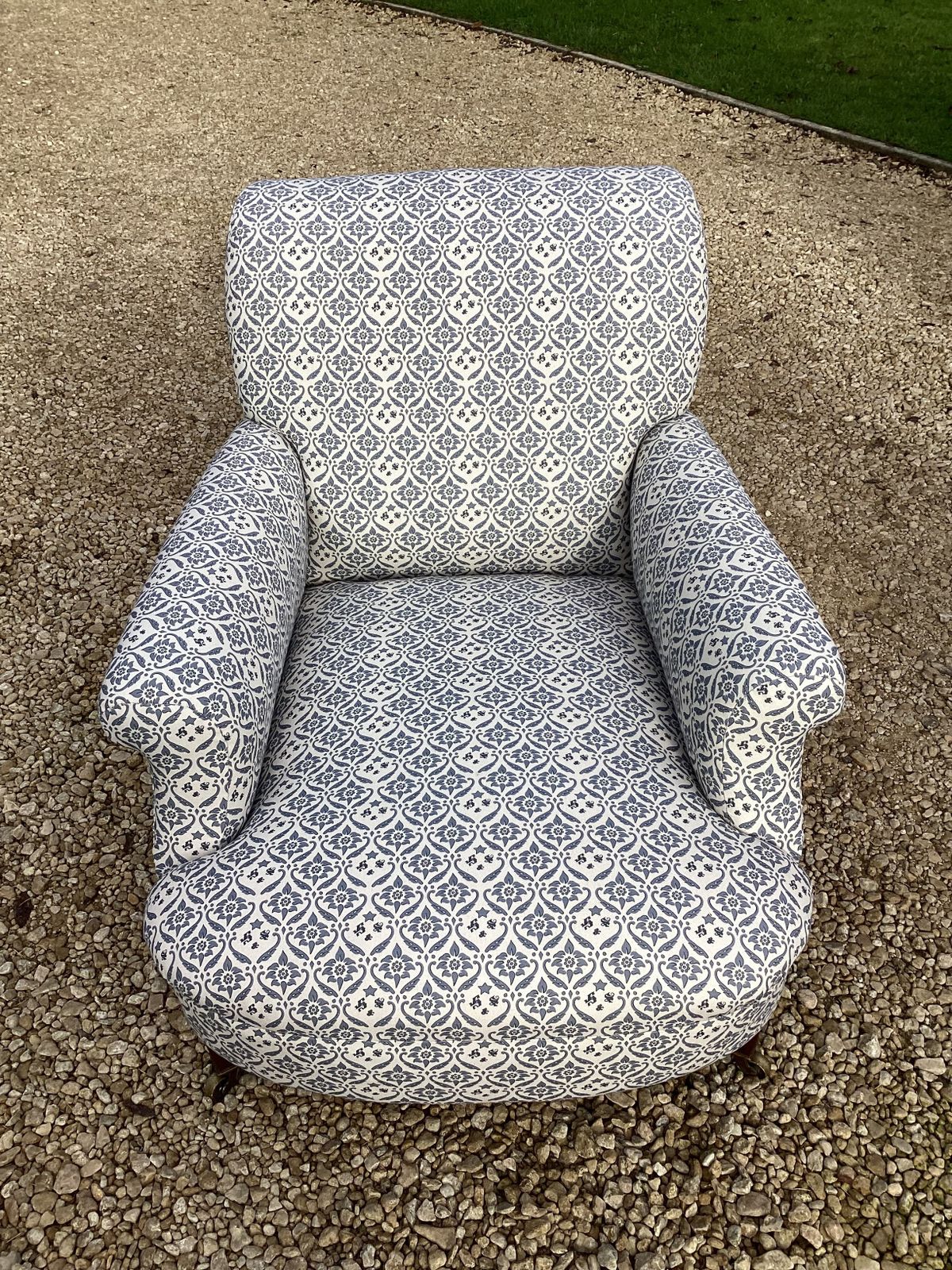 Large Howard Club Armchair, 1900s photo 6800.0