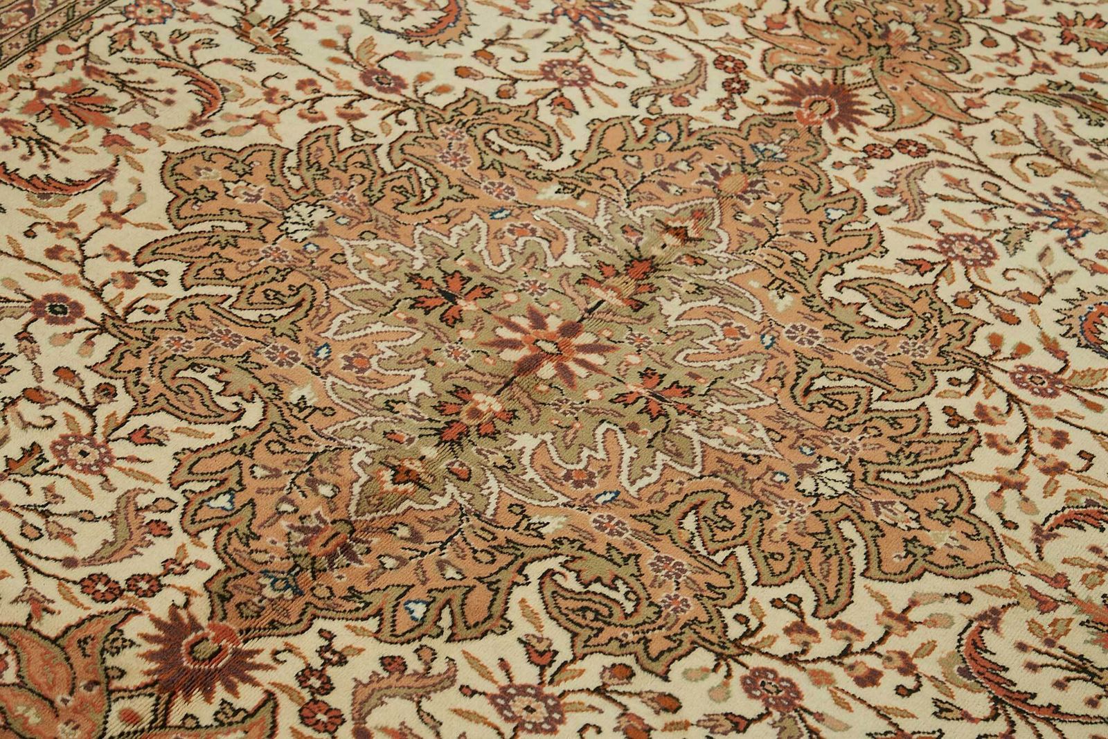 7x9 Hand Knotted Turkish Wool Rug photo 820.0