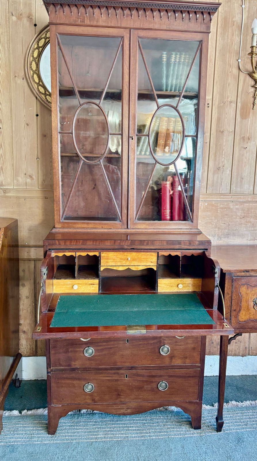photo vintage Small Regency Mahogany Secretaire Bookcase