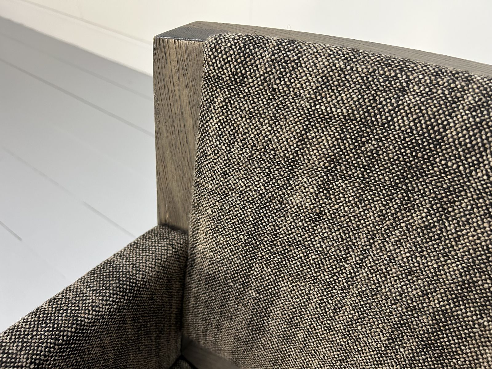 photo buy 4 B&B Italia Maxalto "Musa" Dining Armchairs In Woven Fabric