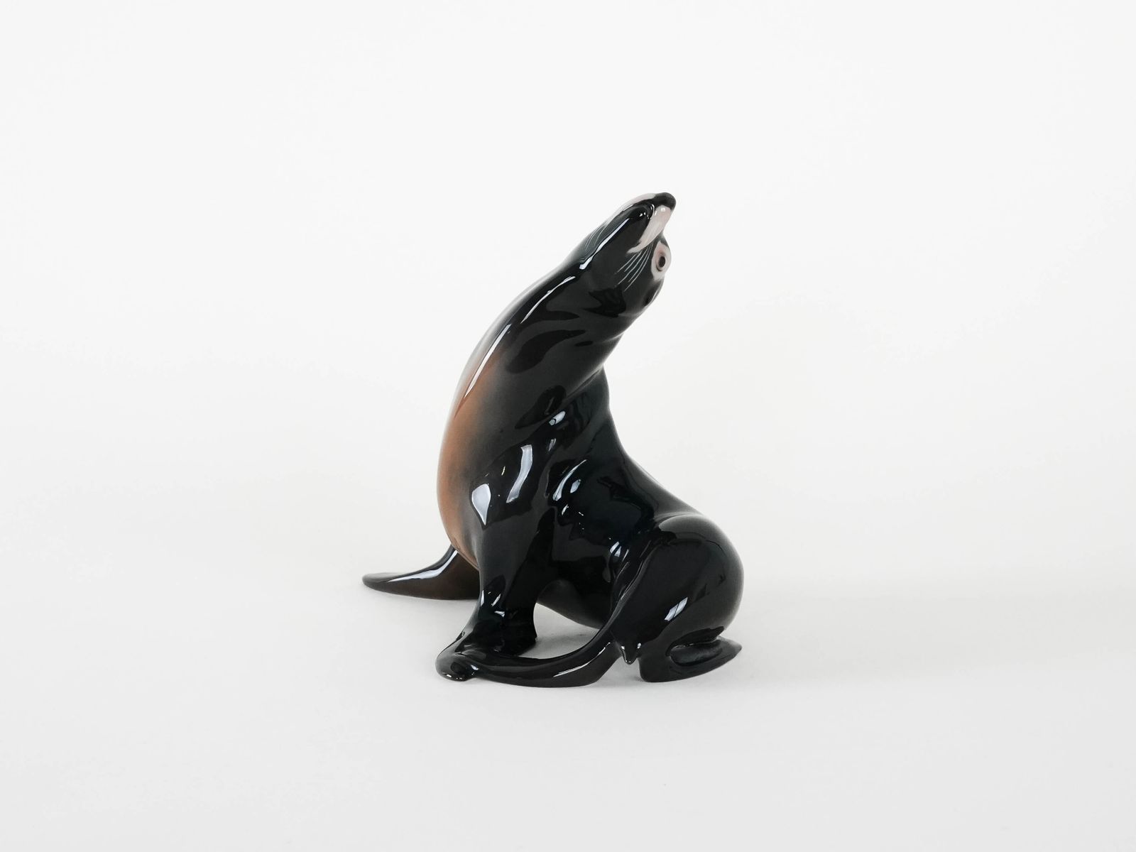 Porcelain Sea Lion Figurine, Danish Design, 1970s, Manufacturer: Bing & Grøndahl photo 369.0