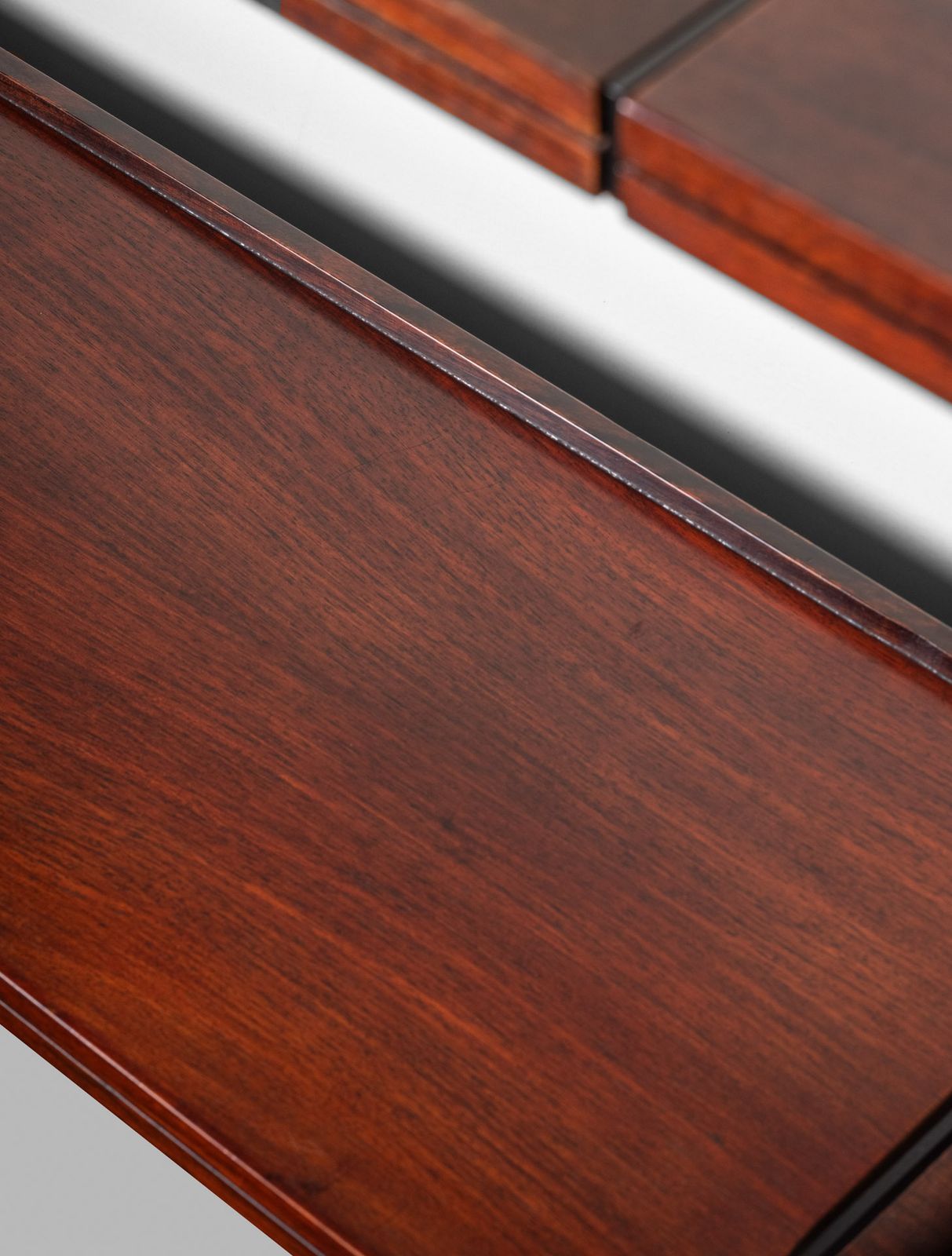 Osvaldo Borsani, Modular Bookcase In Rosewood For Tecno, 1960s photo for sale