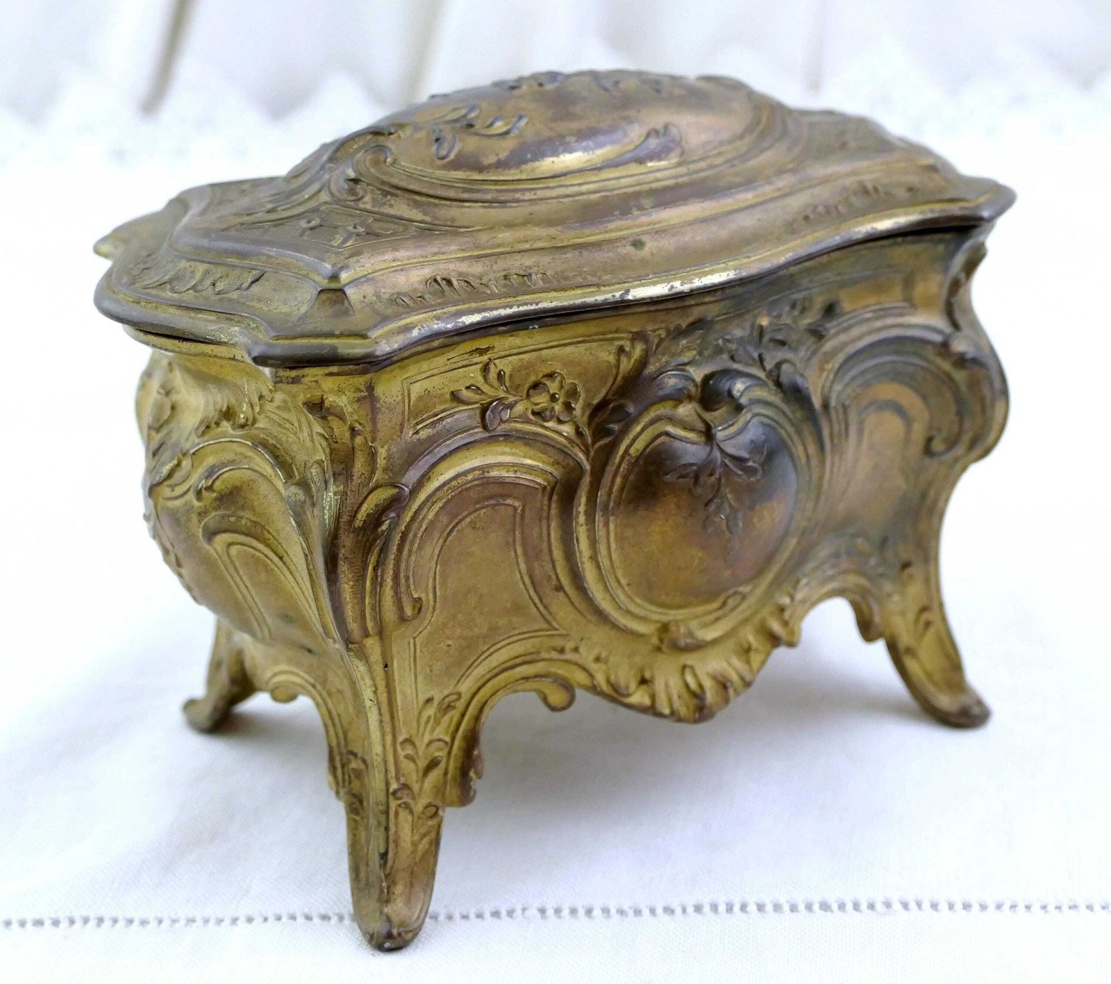 Antique French Worn Gold Plated Bronze Ornate 4 Legged Jewelry Box, Retro Rococo Style Casket France, Parisian Versailles Brocante Decor photo for sale