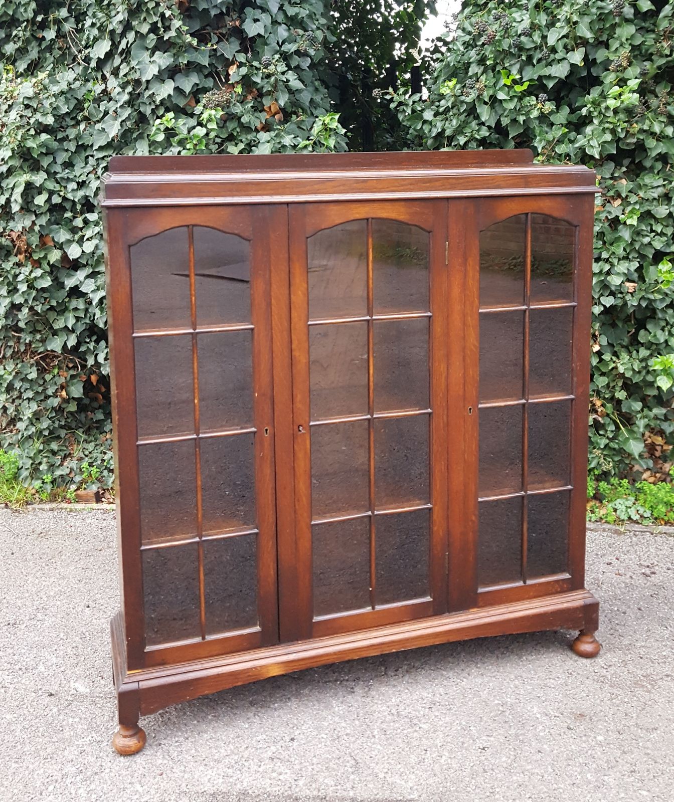 Pair Of Heals 3 Door Oak Bookcases photo vinterior