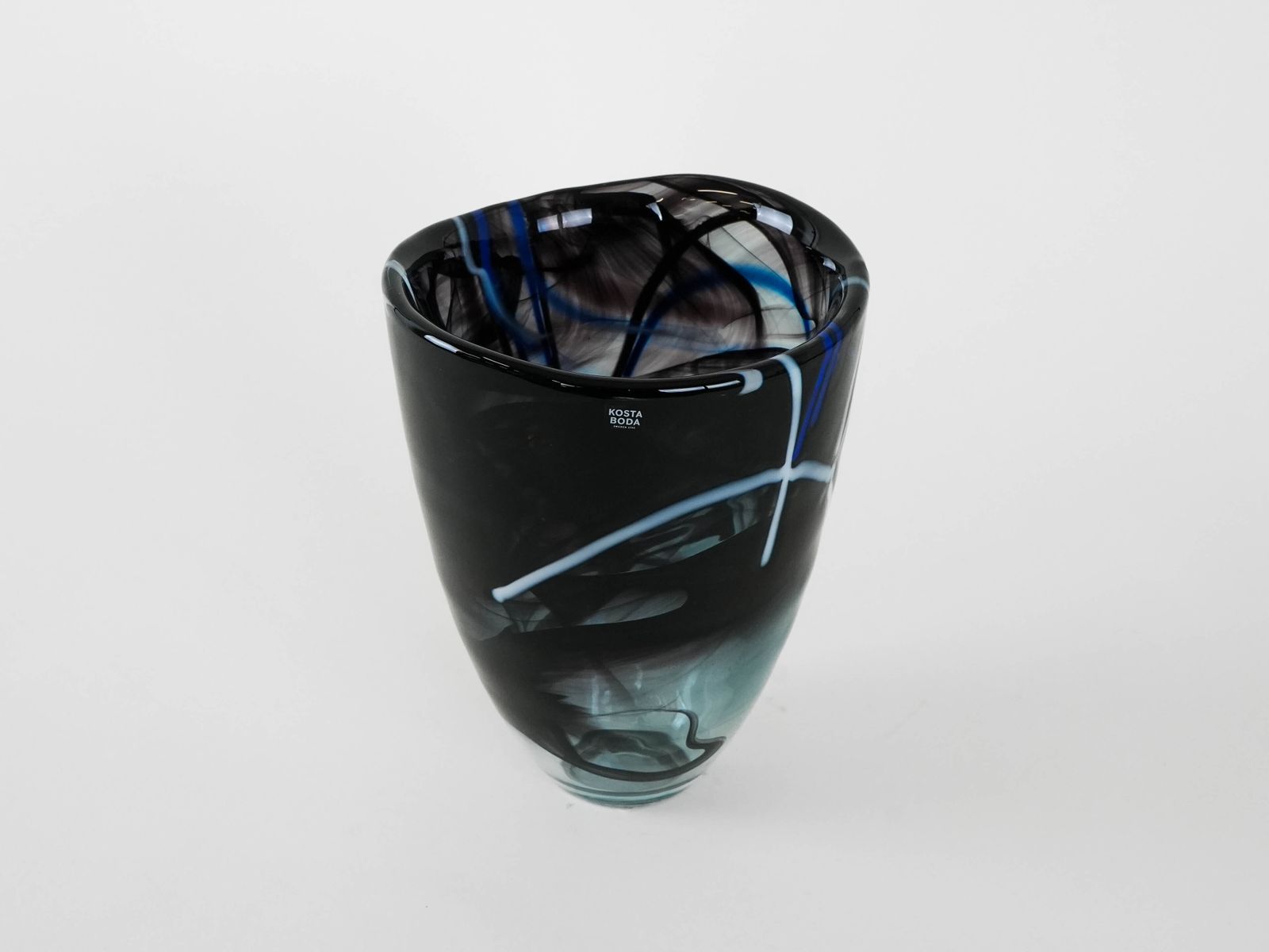 Glazen Vaas, Zweeds Design, Jaren 1980, Fabrikant: Kosta Boda, Ontwerper: Anna Ehrner photo 369.0