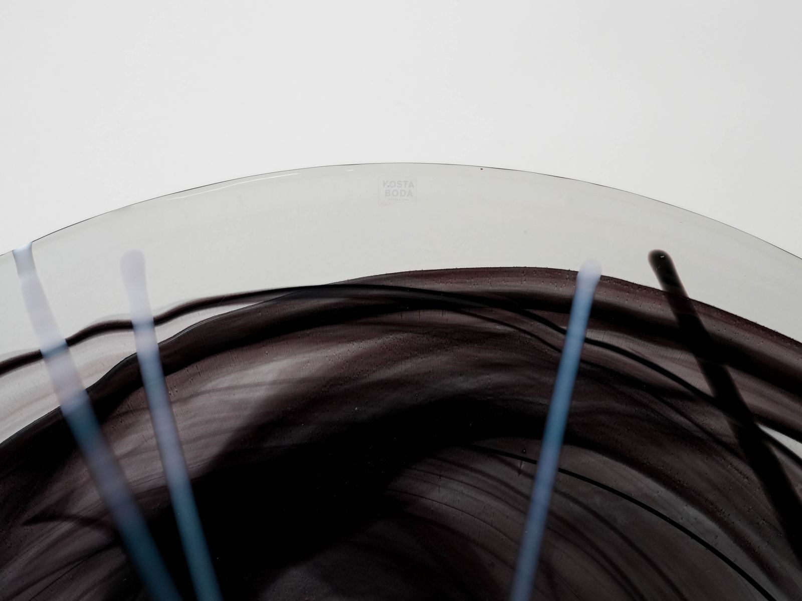 Glass Platter Contrast, Swedish Design, 1980s, Manufacturer: Kosta Boda, Designer: Anna Ehrner photo 369.0