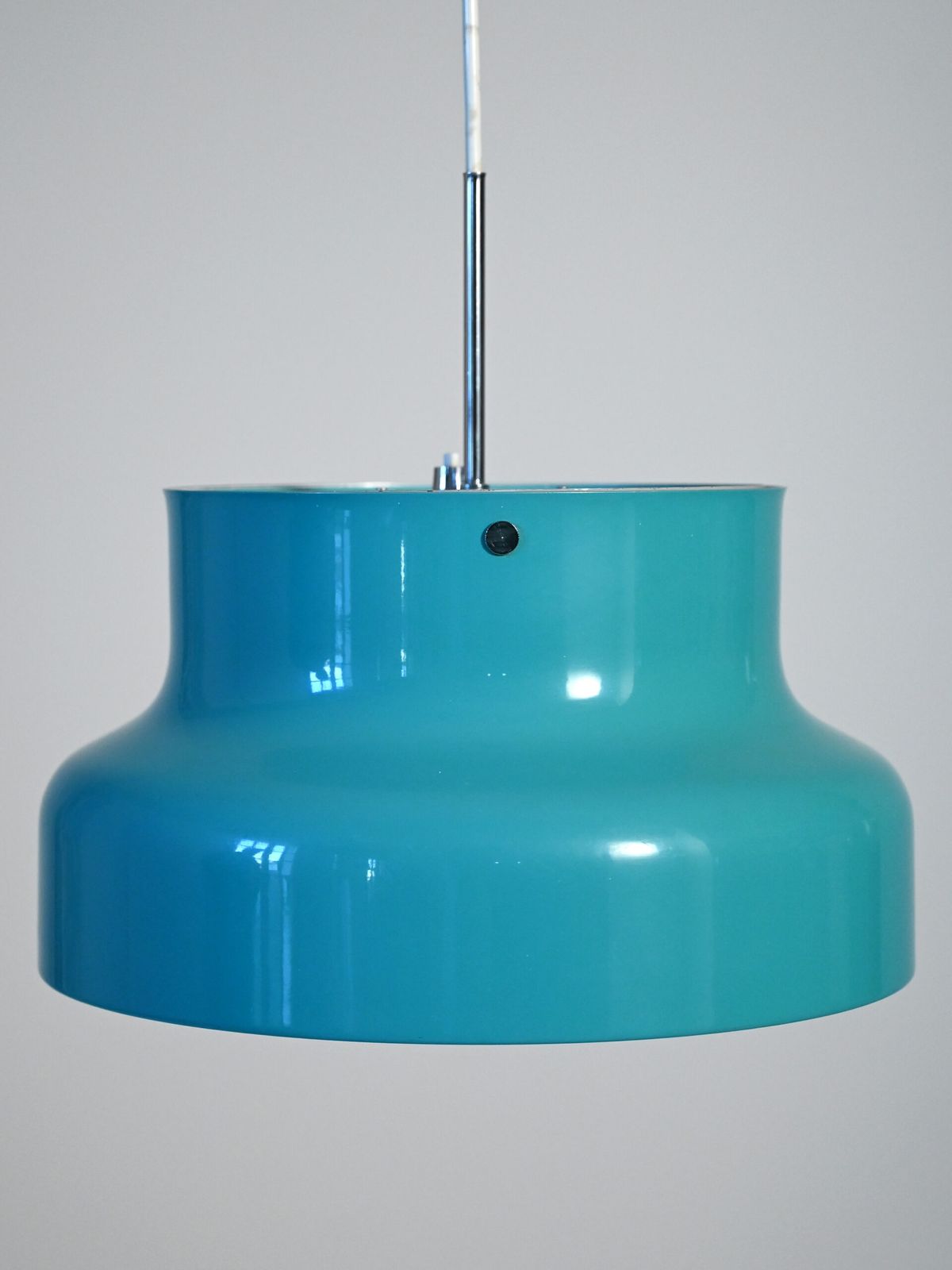 Bumling Blauwe Plafondlamp Van Anders Pehrson photo Verlichting