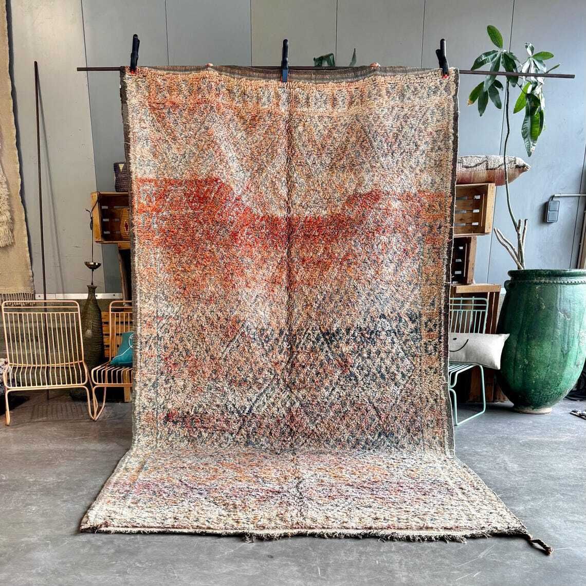 Vintage Moroccan Beni M’guild Rug 180x330 Cm  Authentic Handwoven Wool Berber Rug From The Atlas Mountains