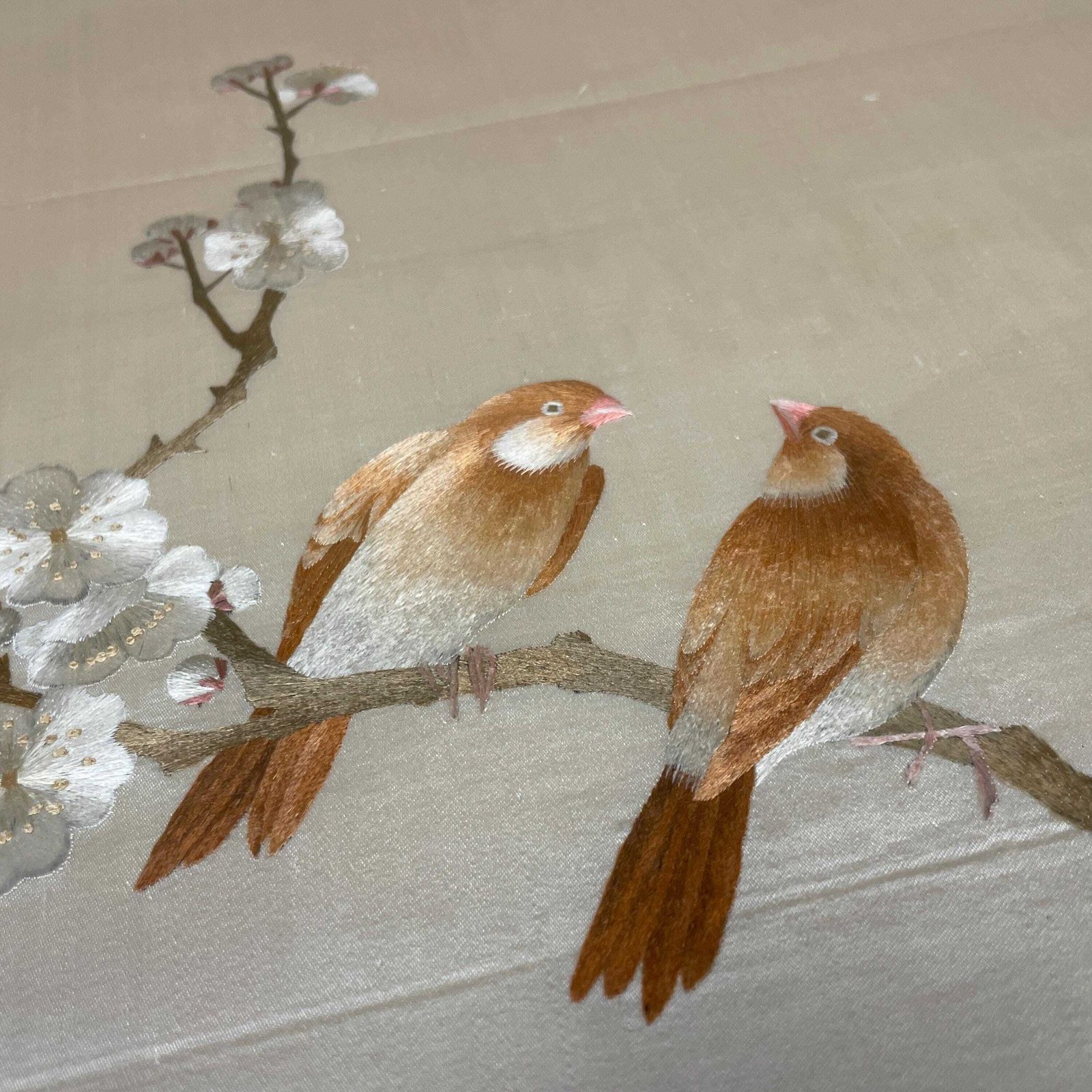 Oriental Embroidered Silk Bird Blossom Panel Framed Textile Art Traditional Chinese Wall Decor Wooden Frame Artwork photo 139.0