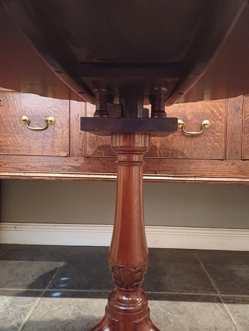 Beautiful 18th Century Mahogany Piecrust Birdcage Tripod Centre Table photo 1695.0