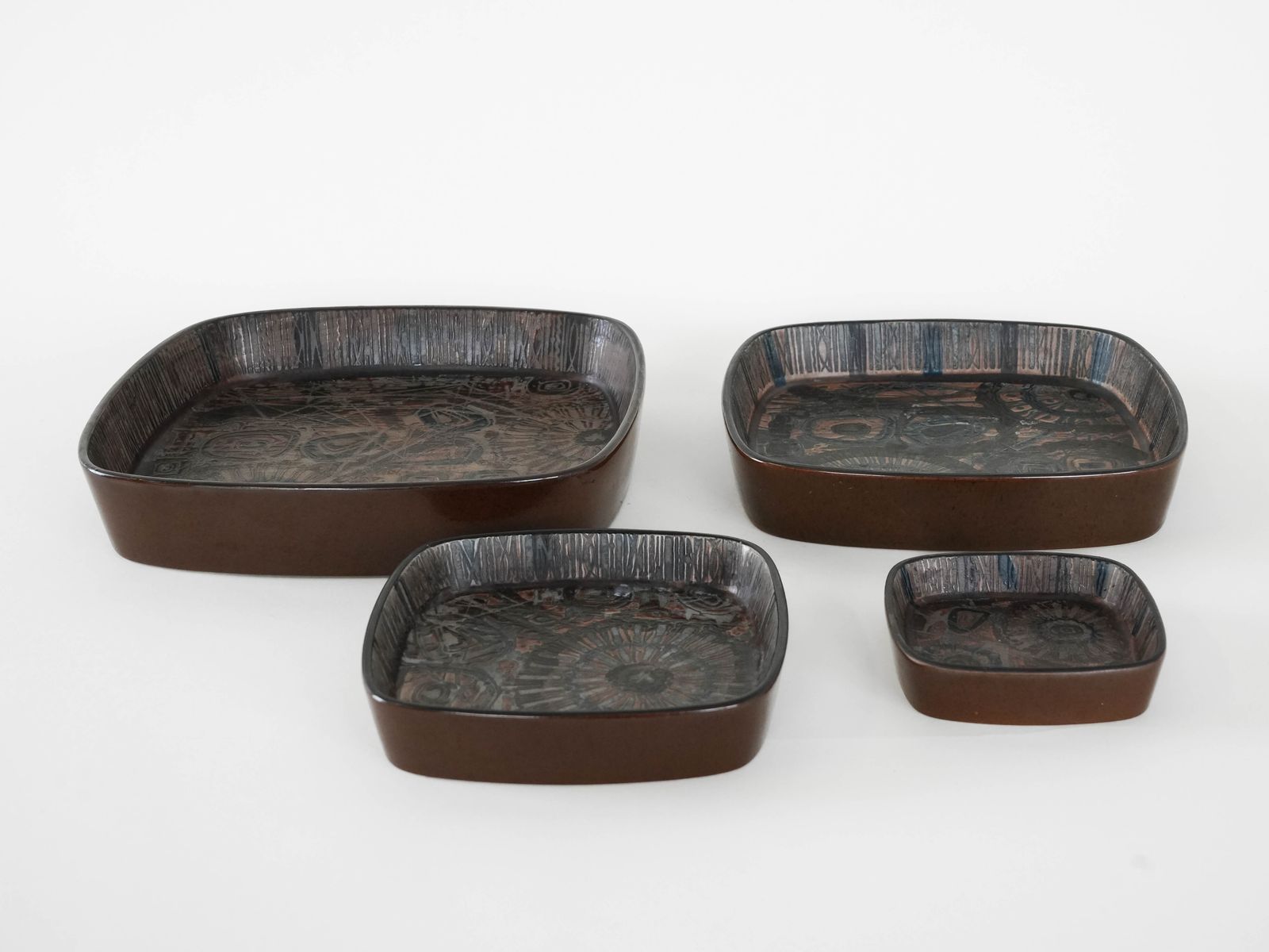 Baca Ceramic Bowl, Danish Design, 1970s, Manufacturer: Royal Copenhagen, Designer: Nils Thorsson photo buy