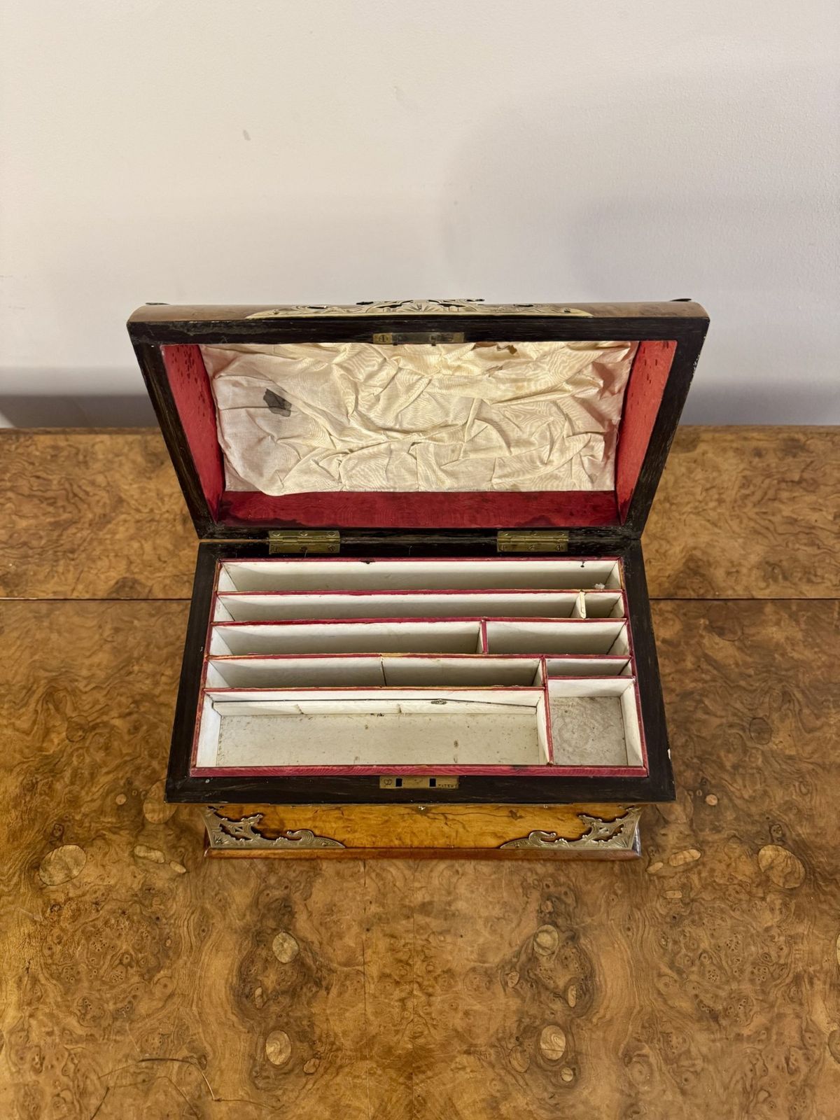 Magnificent Quality Antique Burr Walnut Brass Mounted Stationary Box photo 795.0