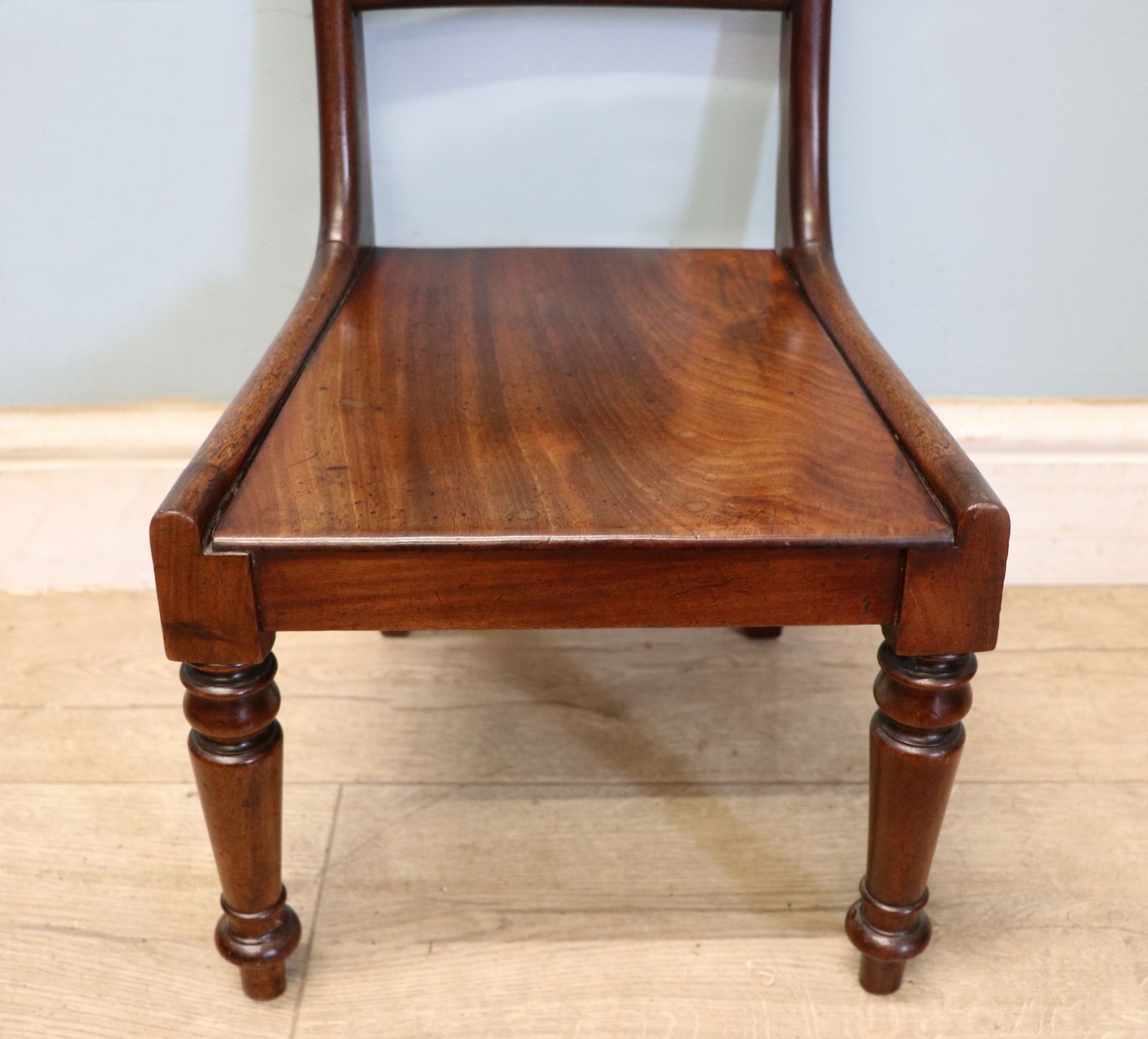 photo vinterior An Early Victorian Child’s Mahogany Bar Back Chair.