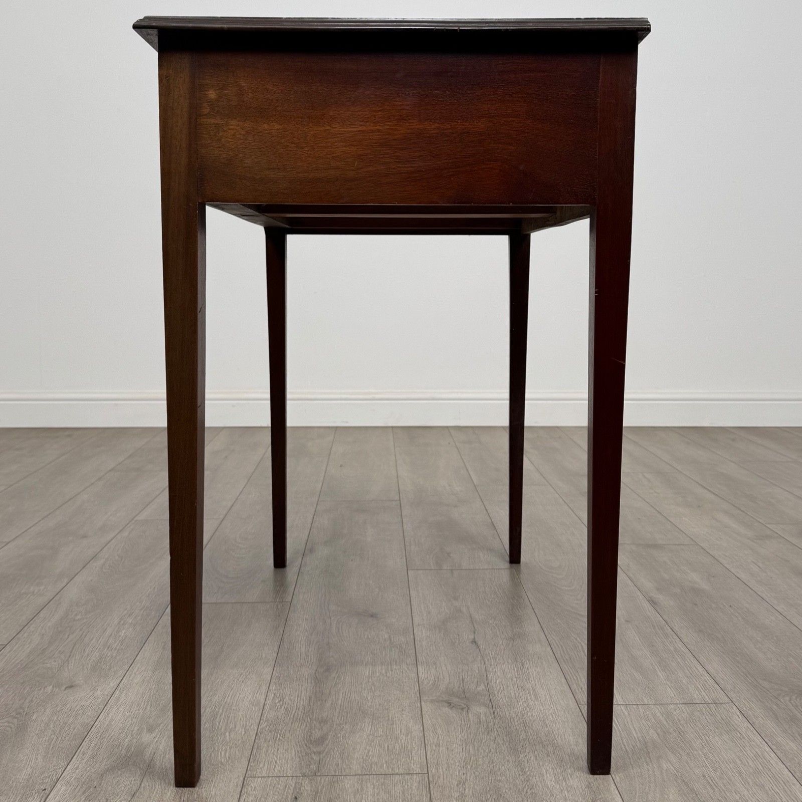 Antique 18th Century Fine Quality Writing Table In Mahogany photo for sale