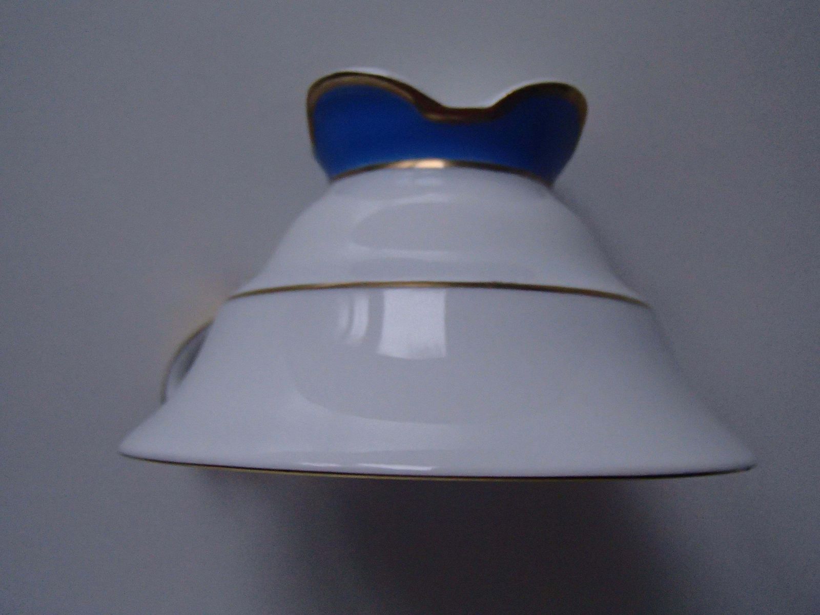 Elegant Porcelain Coffee Cup By Hutschenreuther Selb Bavaria Gold Plated photo buy