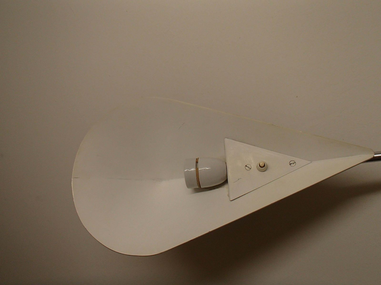 Mid Century Modern Desk Or Reading Wall Light Movable Chrome Arm And Black Shade photo vinterior