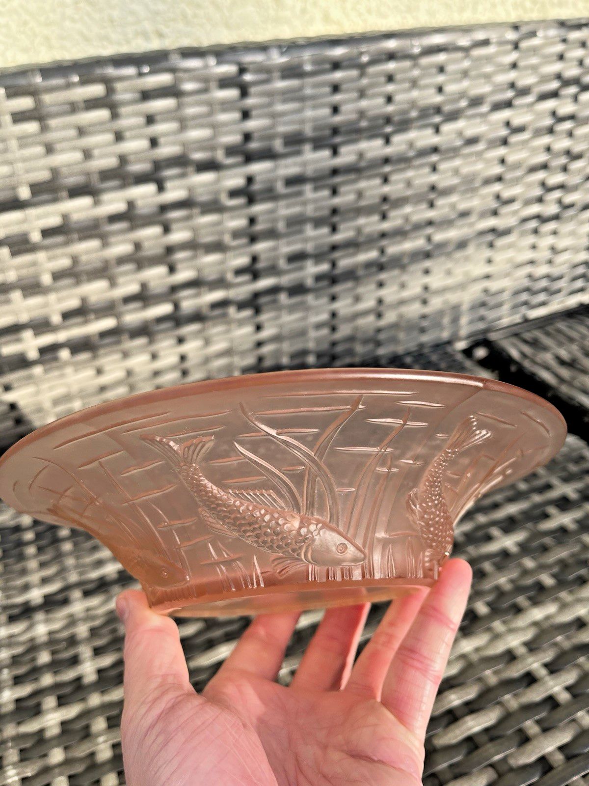 photo buy Art Deco Frosted Pink Fish Seaweed Fruit Bowl Walther & Sohne Barolac Jobling