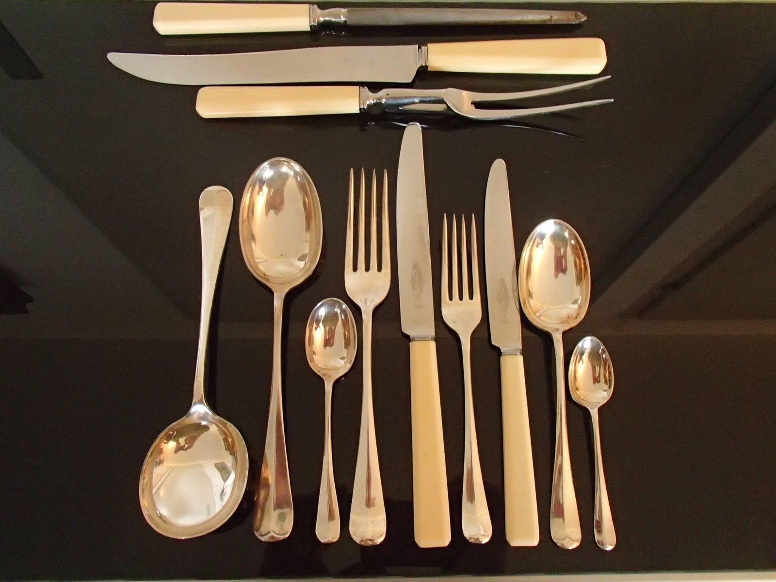 1920 Set Of 53 Pieces Cutlery In A Walnut Box By Mcpherson Brothers Glasgow photo vintage