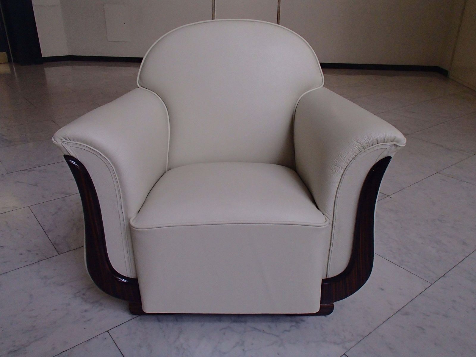 Art Deco Armchair Off White Leather And Ebene De Macassar Decors photo furniture