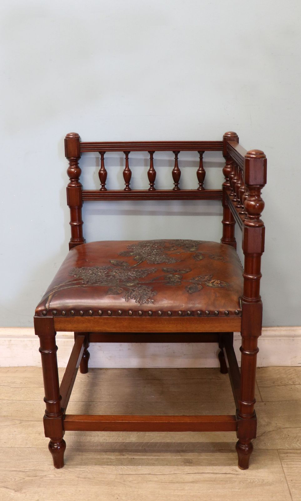 A Lovely Unusual Late Victorian Corner Chair. photo furniture