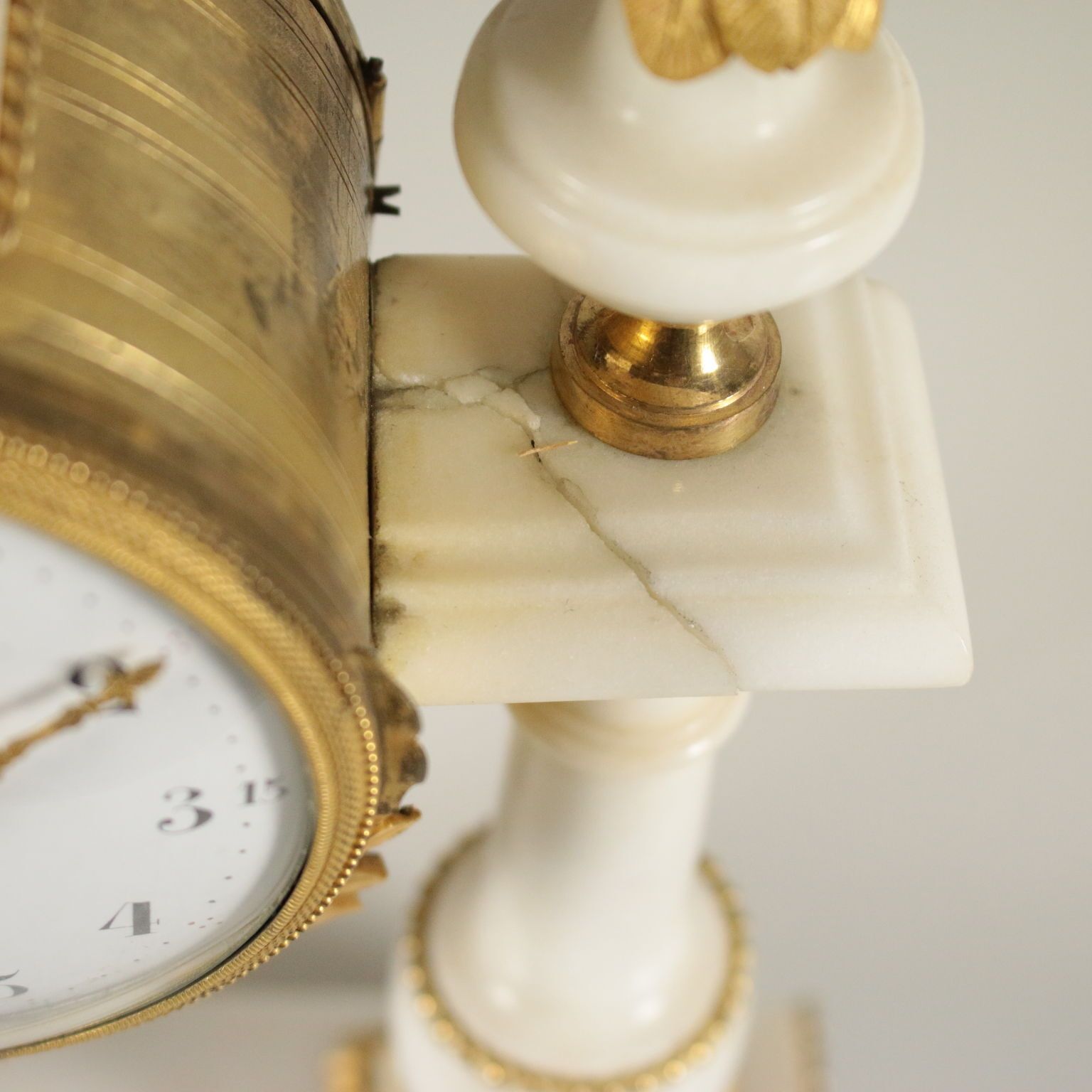 photo furniture Antique Clock Lèchopiè à Paris Marble Gilded Bronze France 1700s