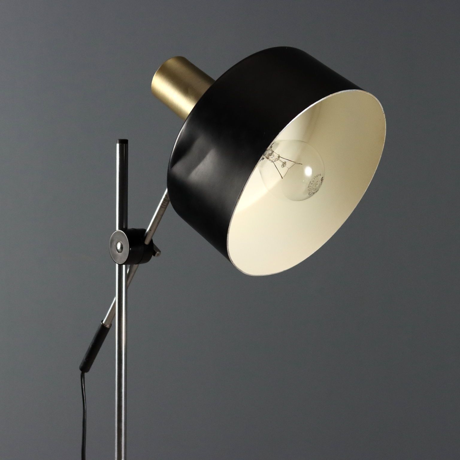 Vintage Floor Lamp Aluminium Metal Design Italy 1960s photo Lighting