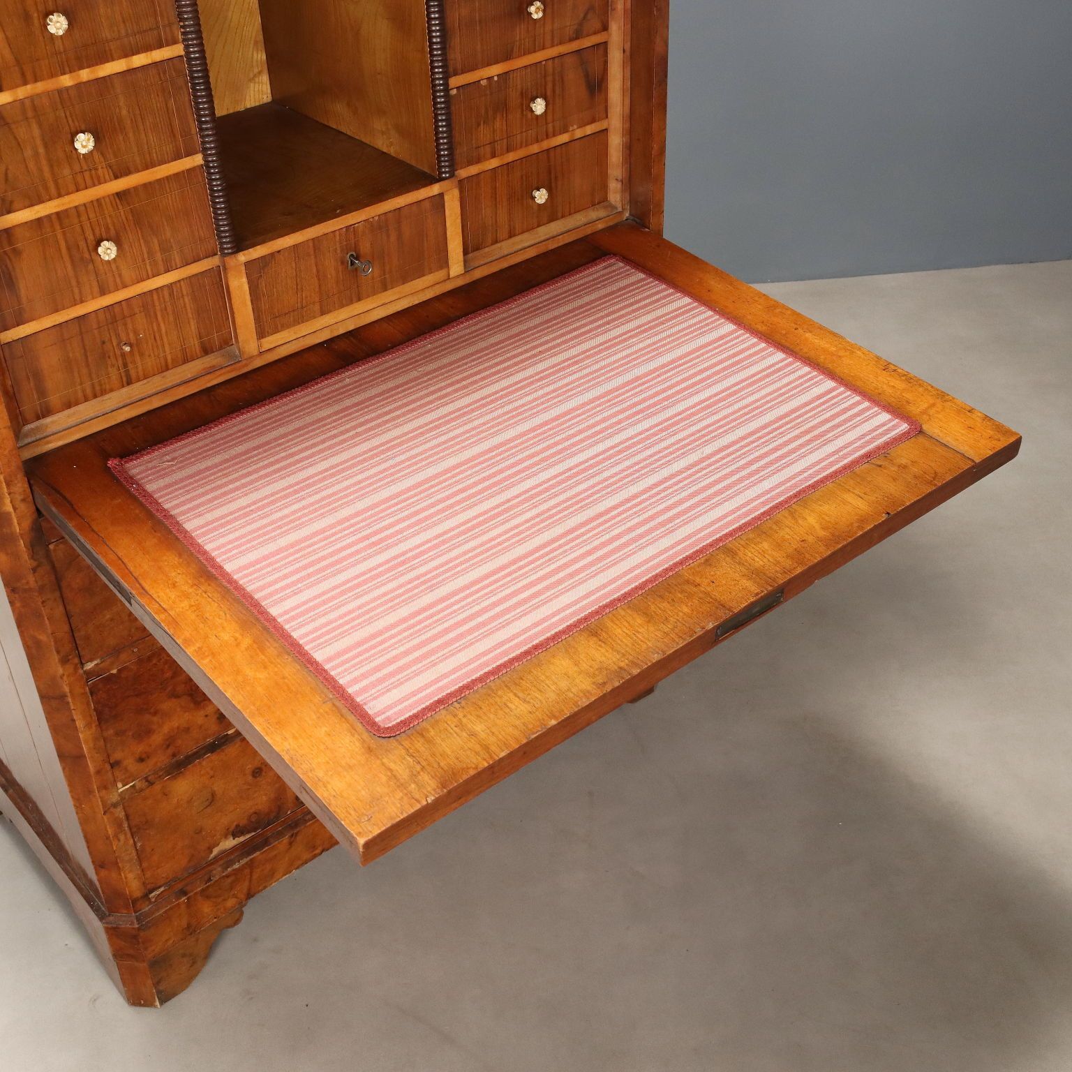 Antique Biedermeier Secretaire Feather Walnut Burl Austria XIX Century photo vintage