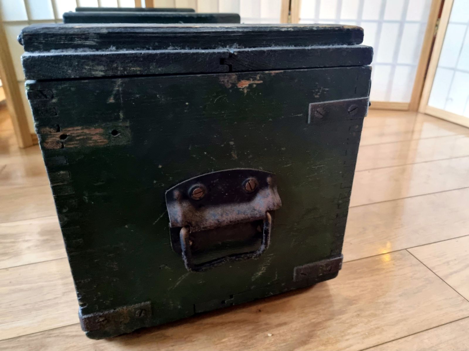 Original Military Equipment Box, Royal Air Force Raf, World War Two British Issue Radio Ammo, Large photo vinterior