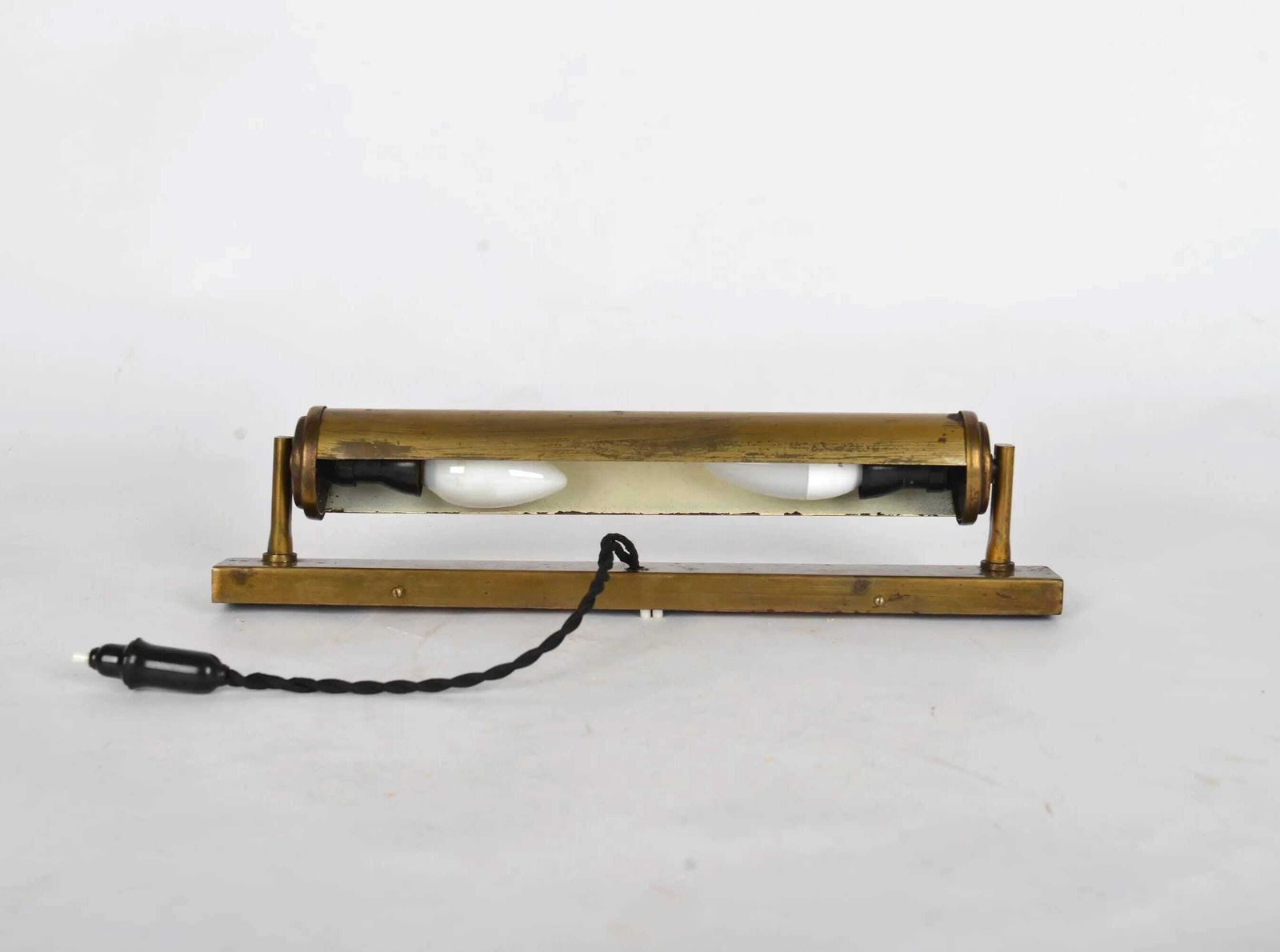 Bauhaus Functionalist Brass Wall Lamp, 1930s Modernist Wall Light In Brass, Bauhaus Scone Art Deco Scone photo furniture