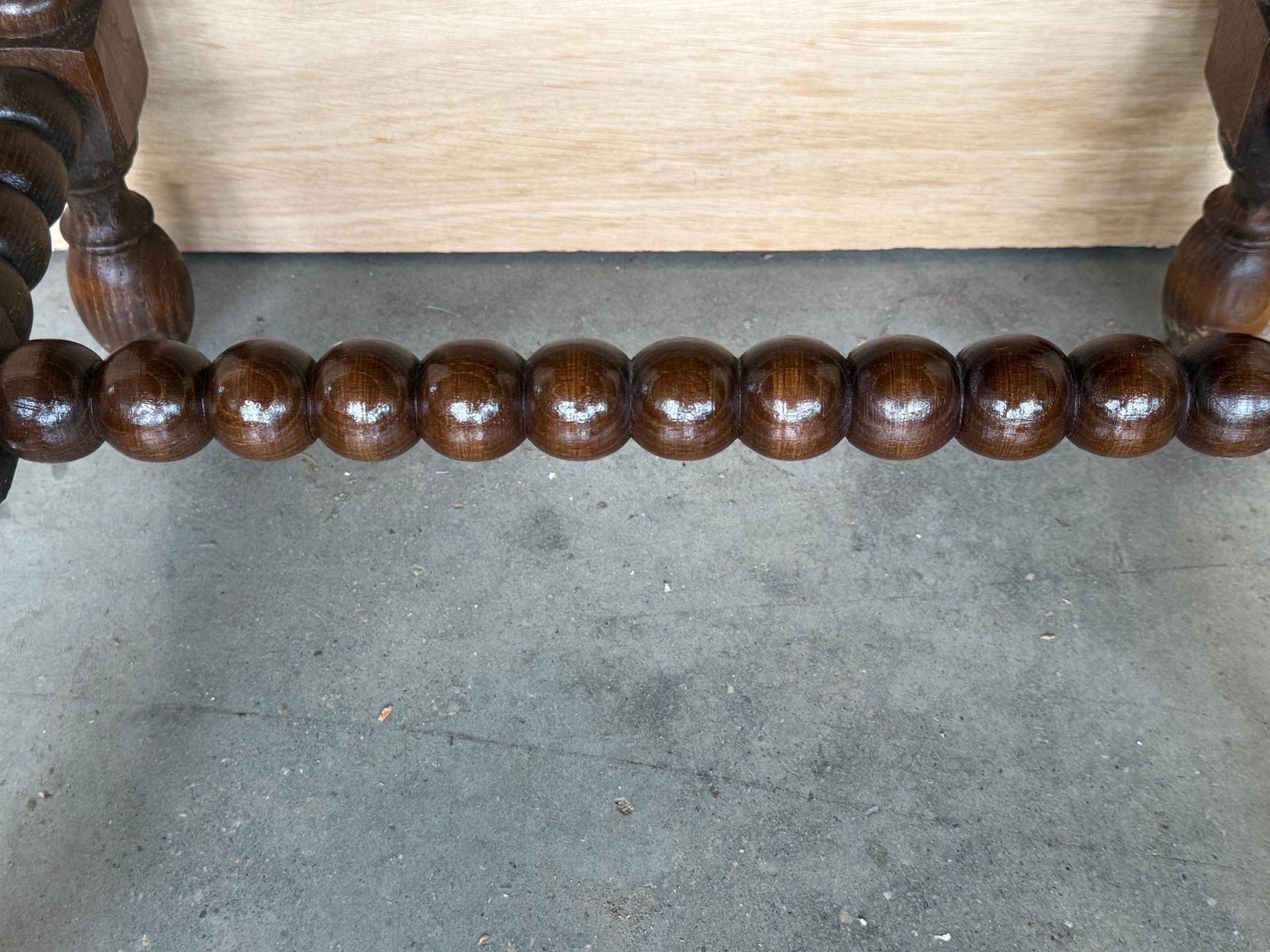 photo vintage Pair Of Light Walnut Carved Spanish Nightstands With Solomonic Legs And Drawer