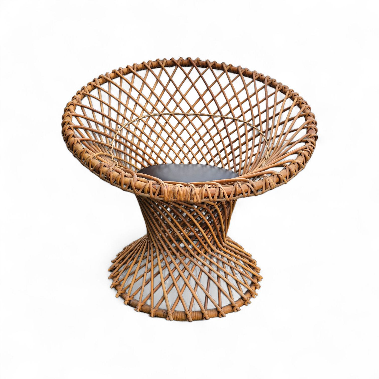 Rohé Noordwolde Circle Rattan Chair Fauteuil photo for sale