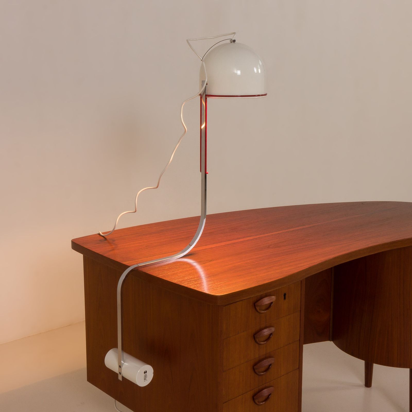 Luci Milano Desk Lamp “Ofelia”, By Pio Luigi Brusasco And Giovanni Torretta, Italy 1970s