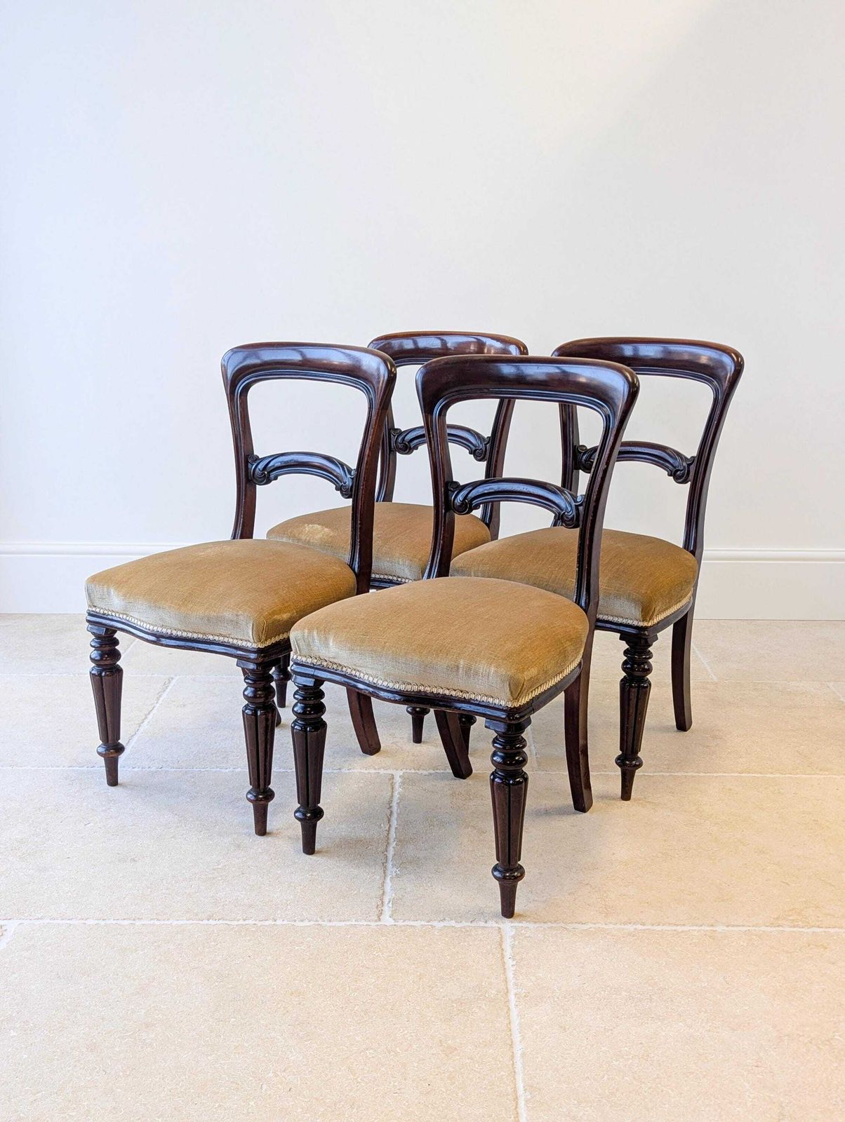 Set Of Four Antique Victorian Mahogany Dining Chairs C.1880