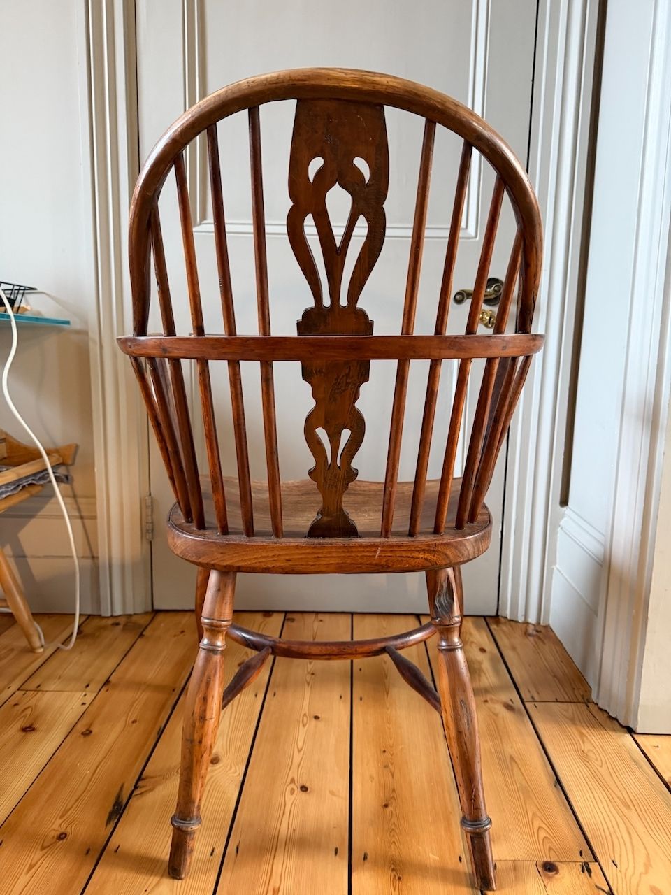 Early 19th Century Yew & Elm Windsor Chair photo Furniture